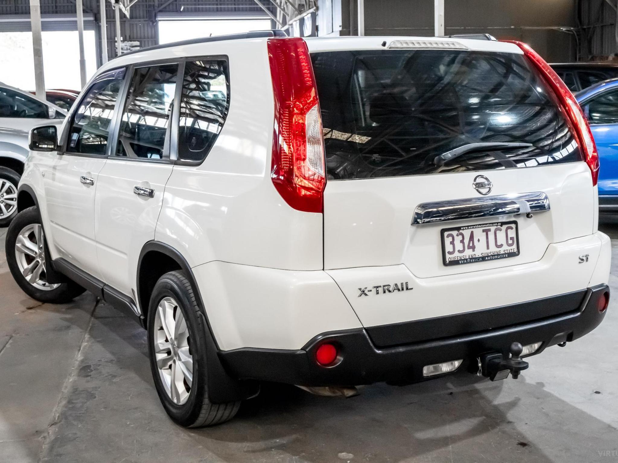 NISSAN X-TRAIL