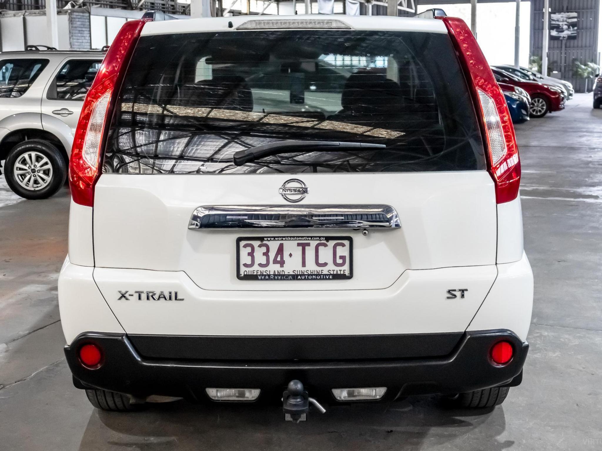 NISSAN X-TRAIL