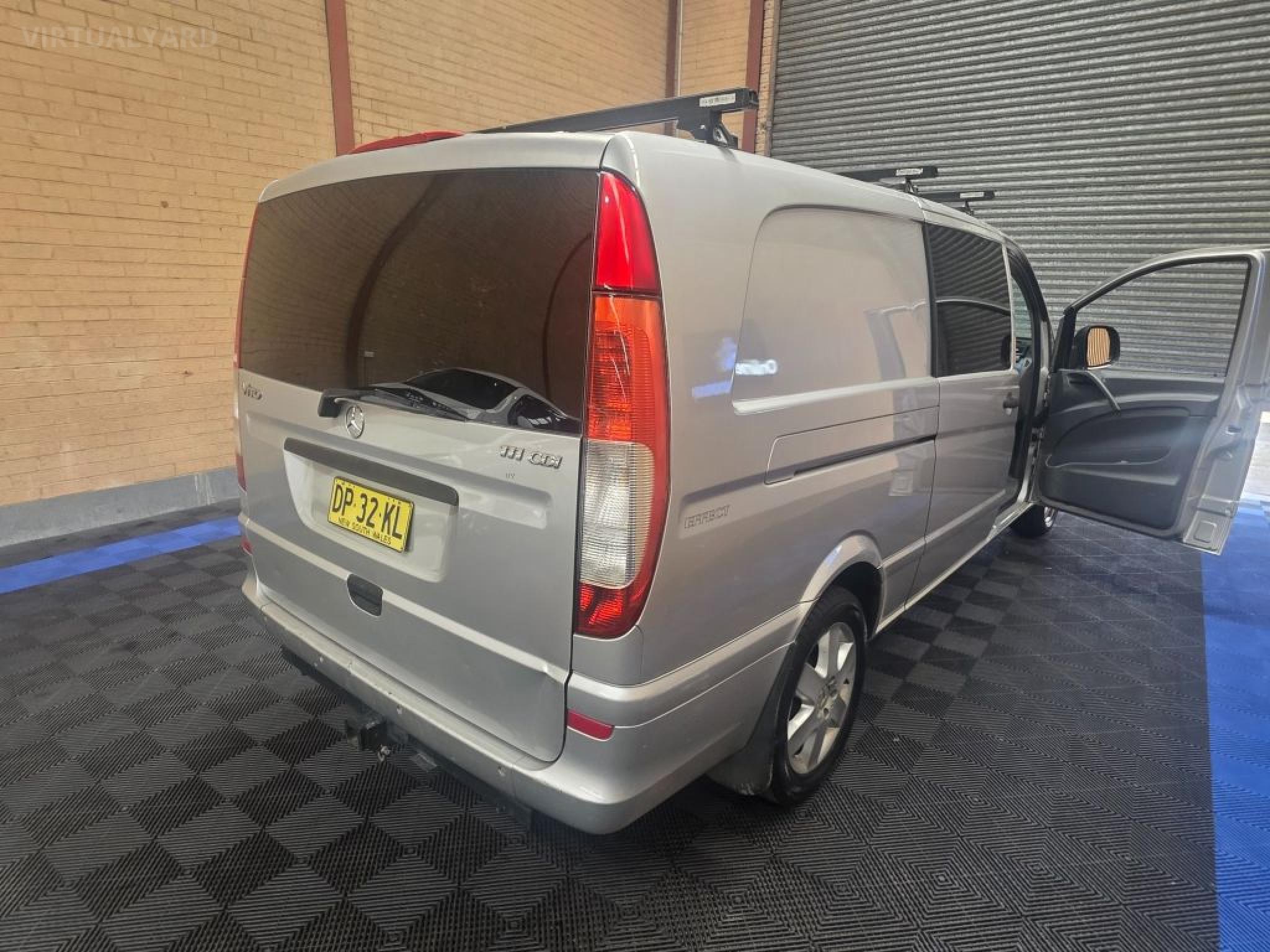 MERCEDES-BENZ VITO