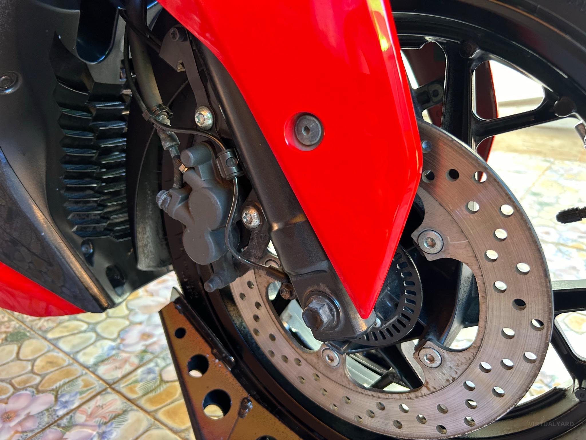 YAMAHA X-MAX 300 CONNECT