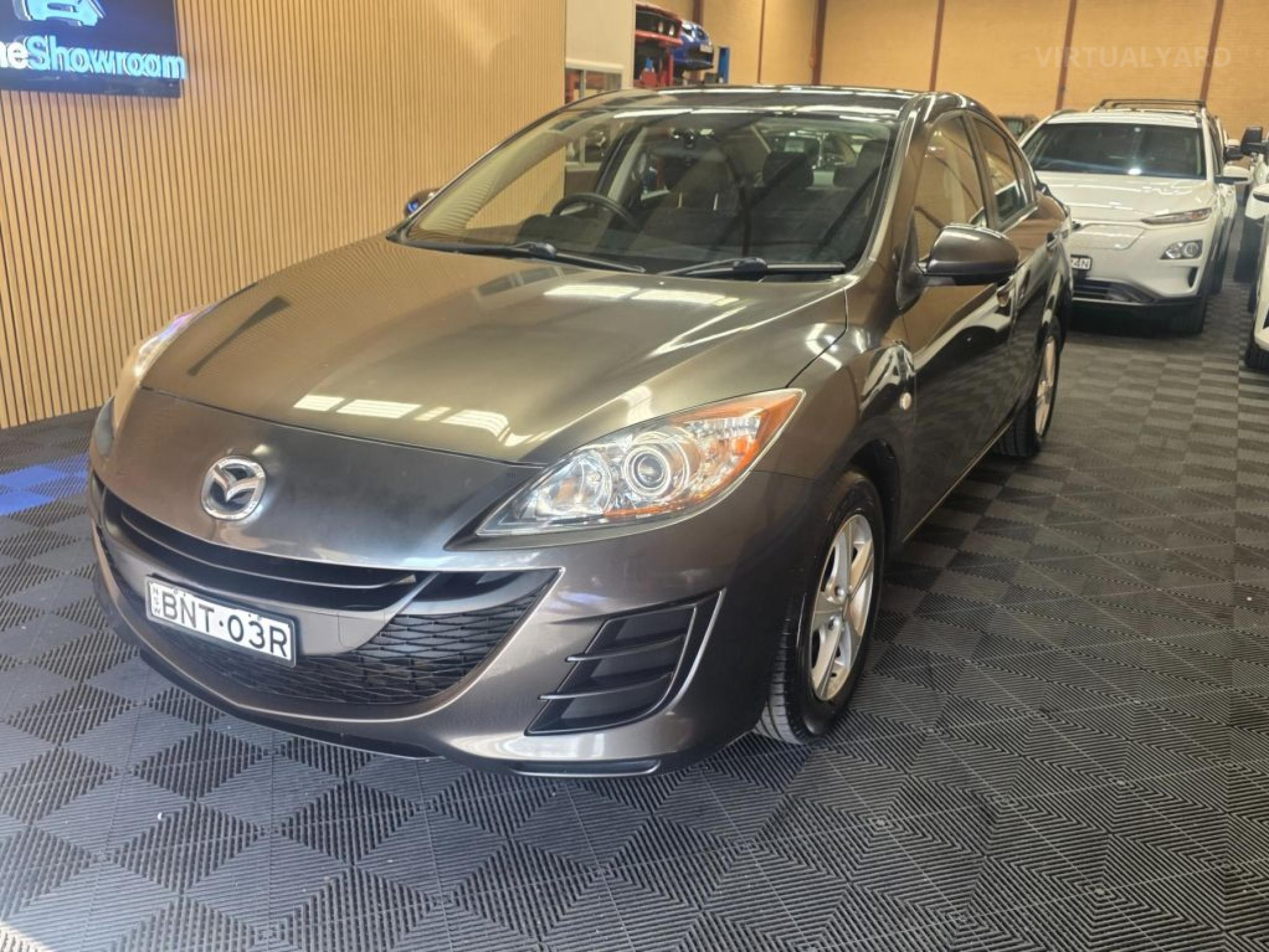 MAZDA MAZDA3