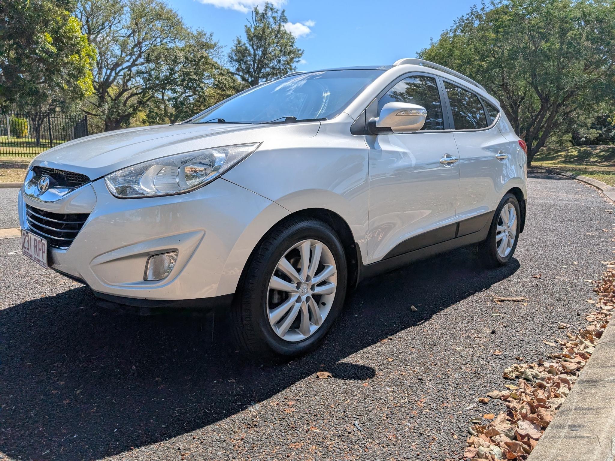 HYUNDAI iX35