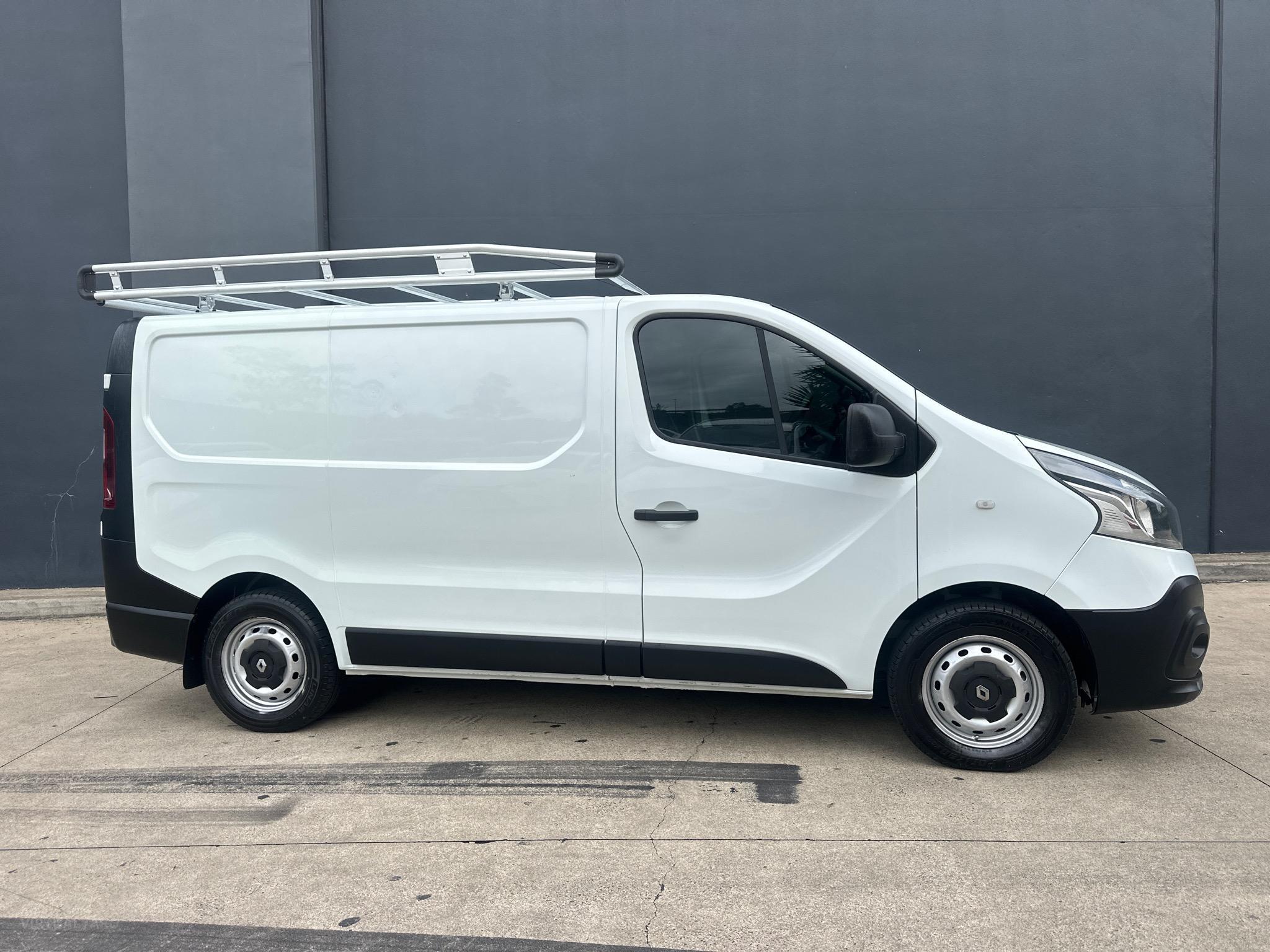 RENAULT TRAFIC X82 66KW VAN LOW ROOF SWB 4DR MAN 6SP 1235KG 1.6DT (L1H1) image 2