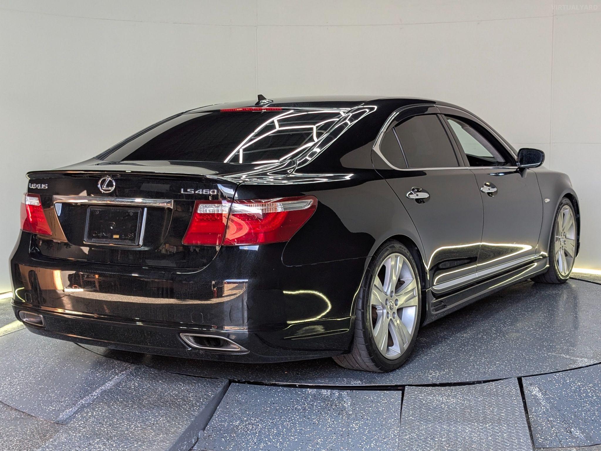 Lexus LS