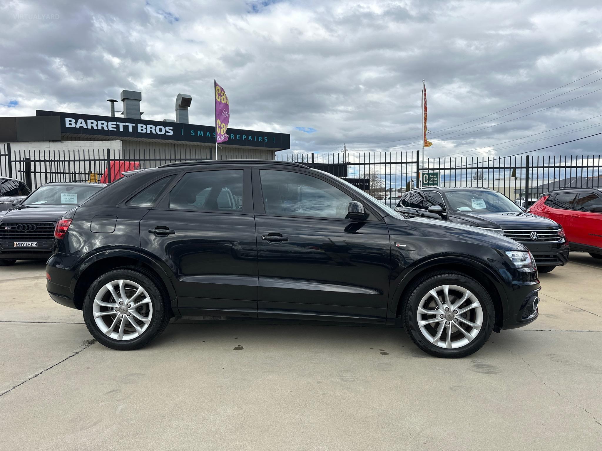 AUDI Q3