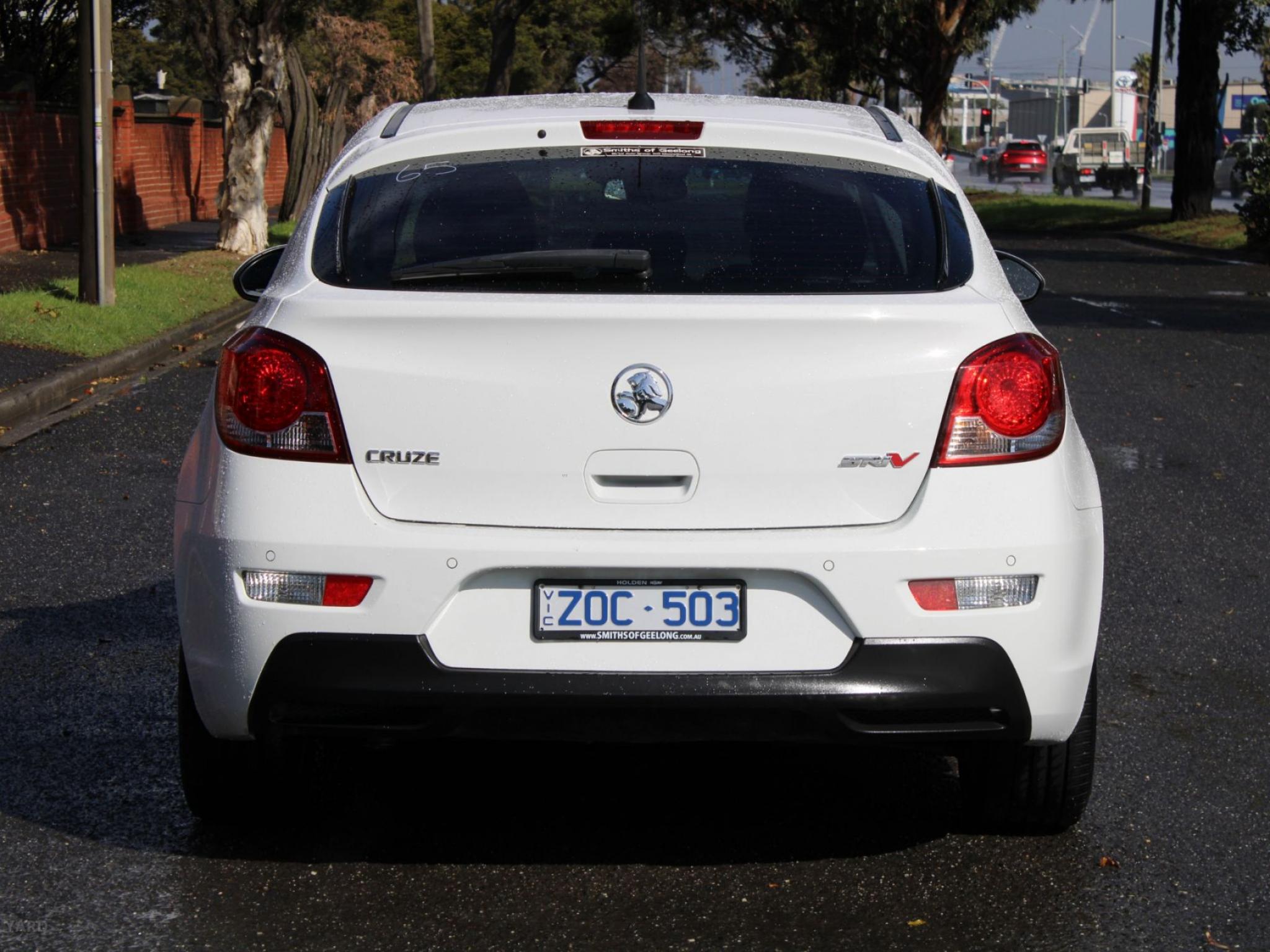 HOLDEN CRUZE