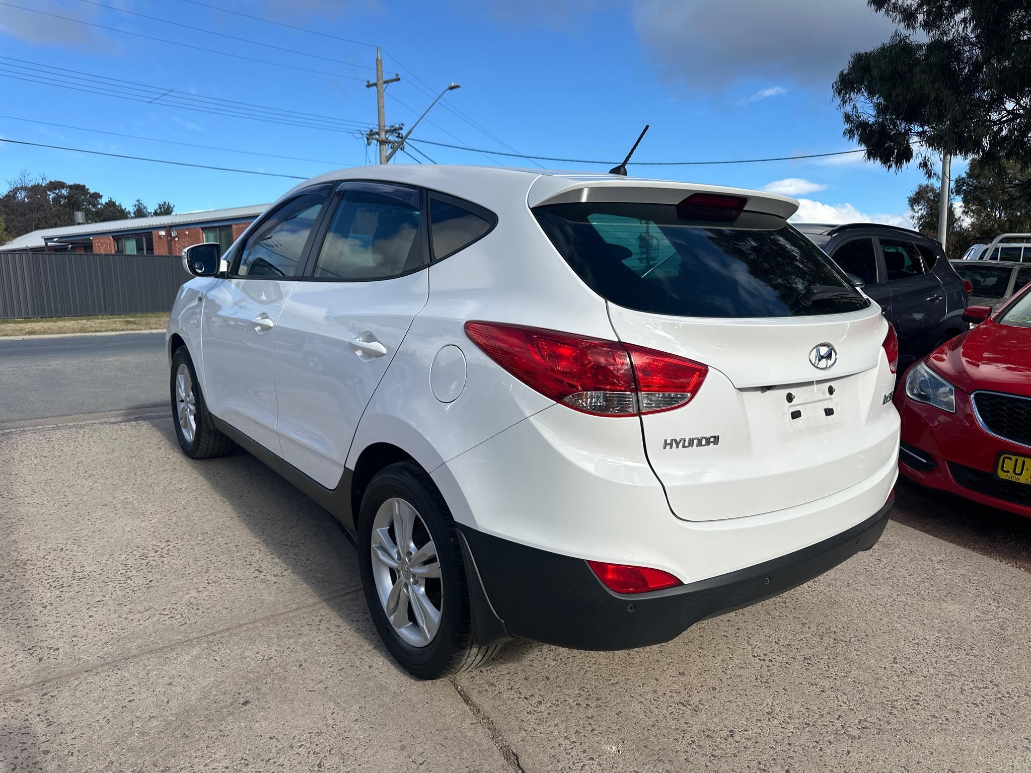HYUNDAI iX35