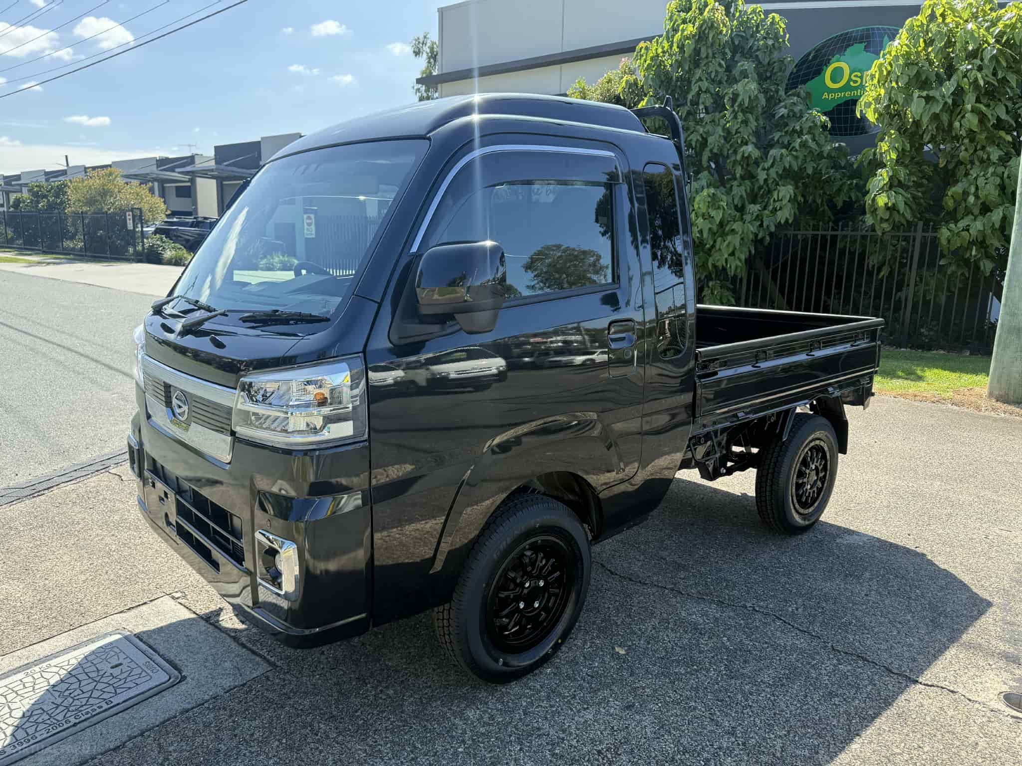 DAIHATSU HI-JET