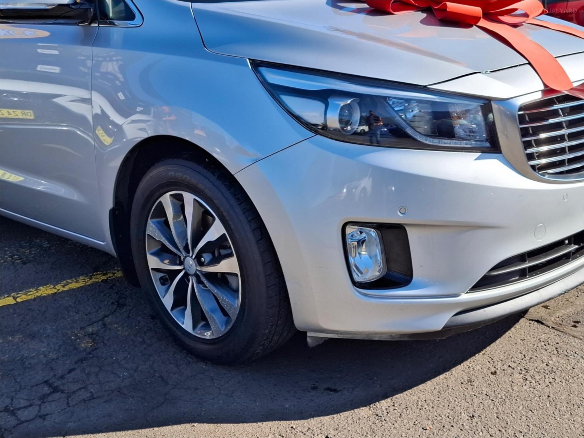 2018 KIA CARNIVAL YP SLI WAGON 8ST 5DR SPTS AUTO 6SP 2.2DT [MY18] image 27