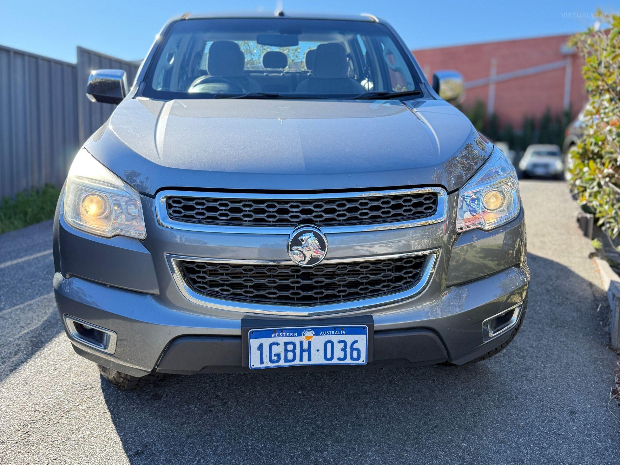 HOLDEN COLORADO