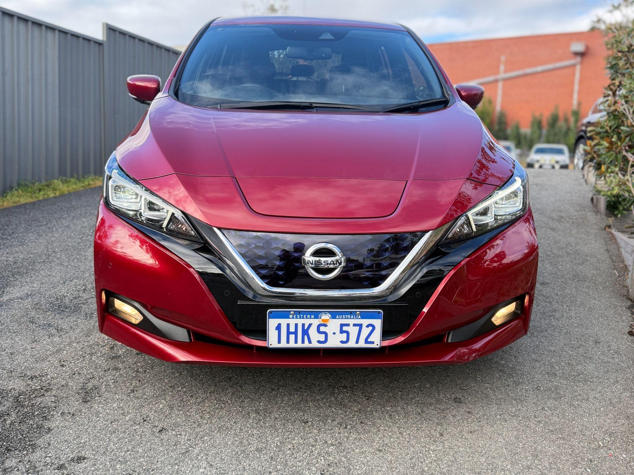 NISSAN LEAF