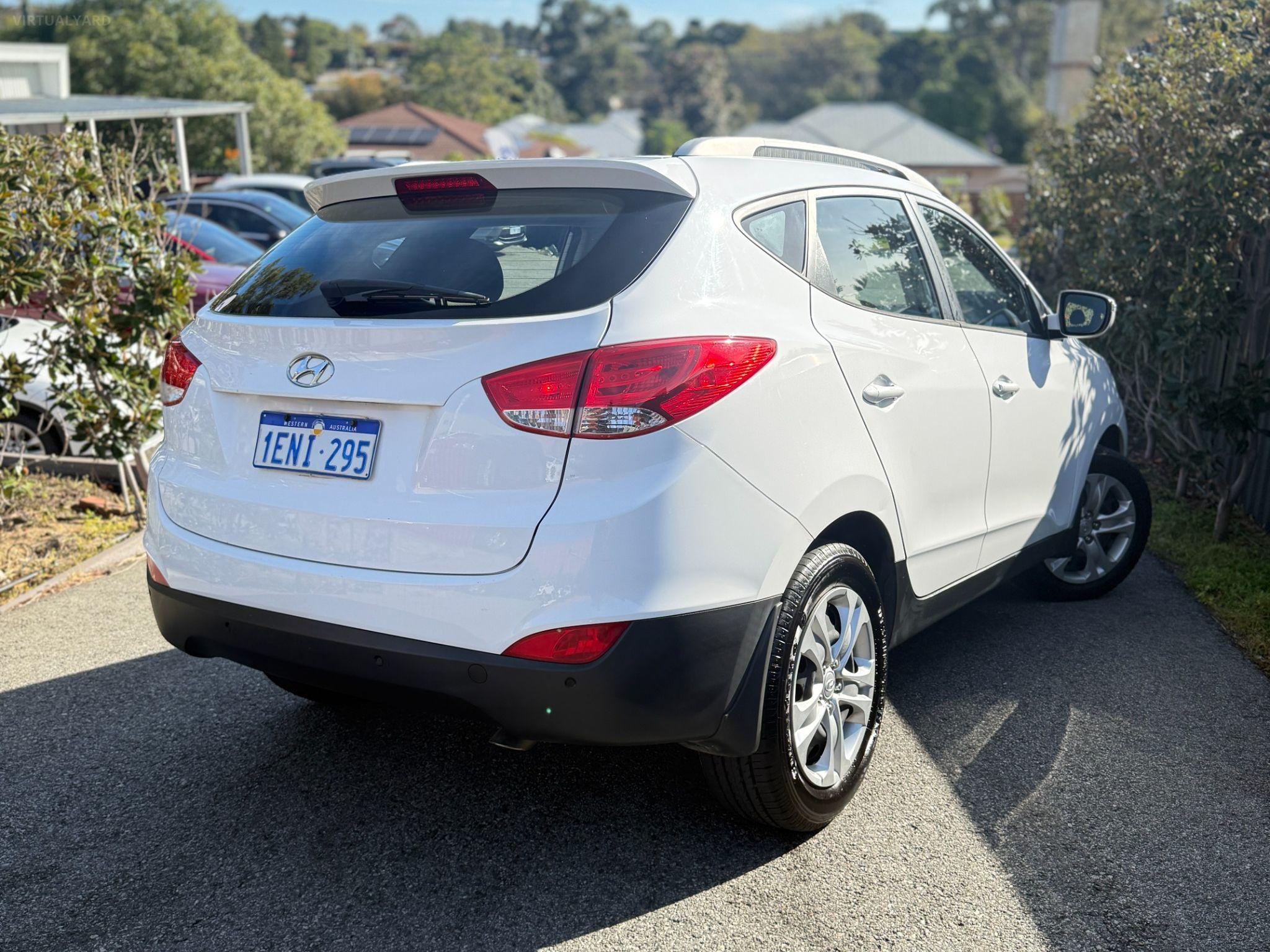 HYUNDAI iX35