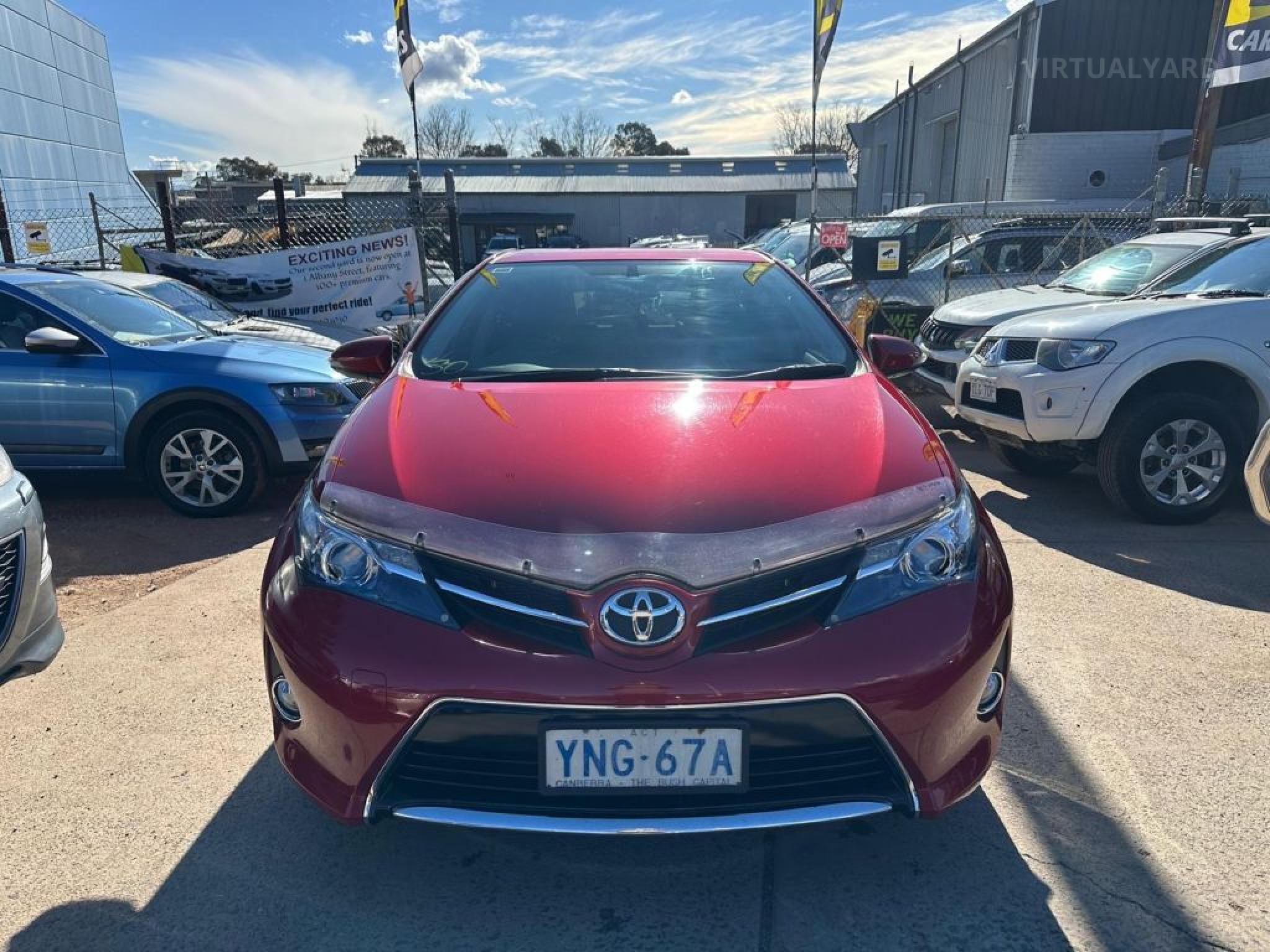 TOYOTA COROLLA