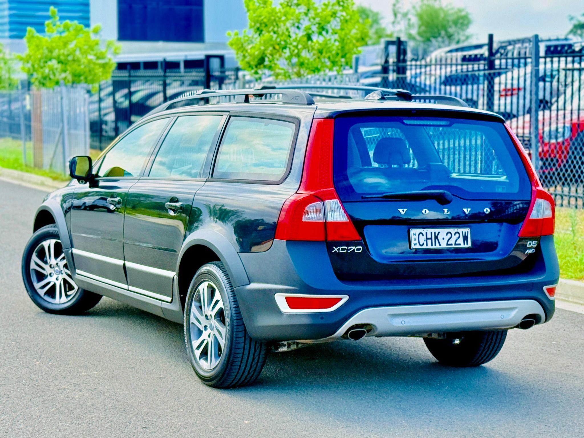 VOLVO XC70