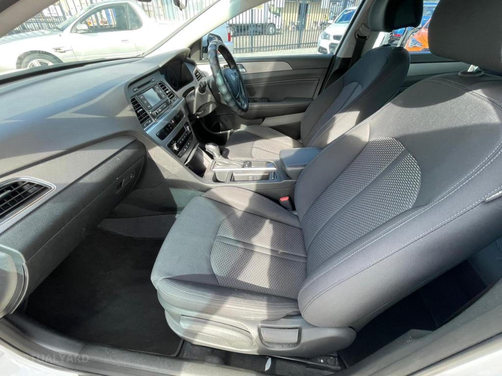 HYUNDAI SONATA
