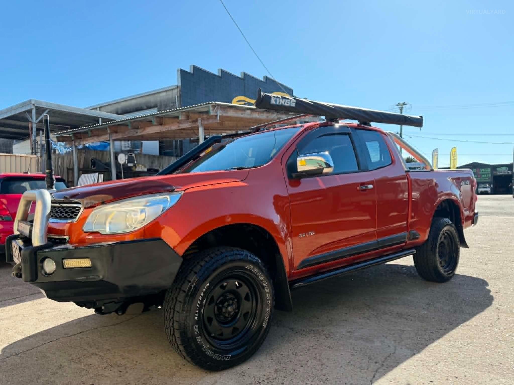 HOLDEN COLORADO