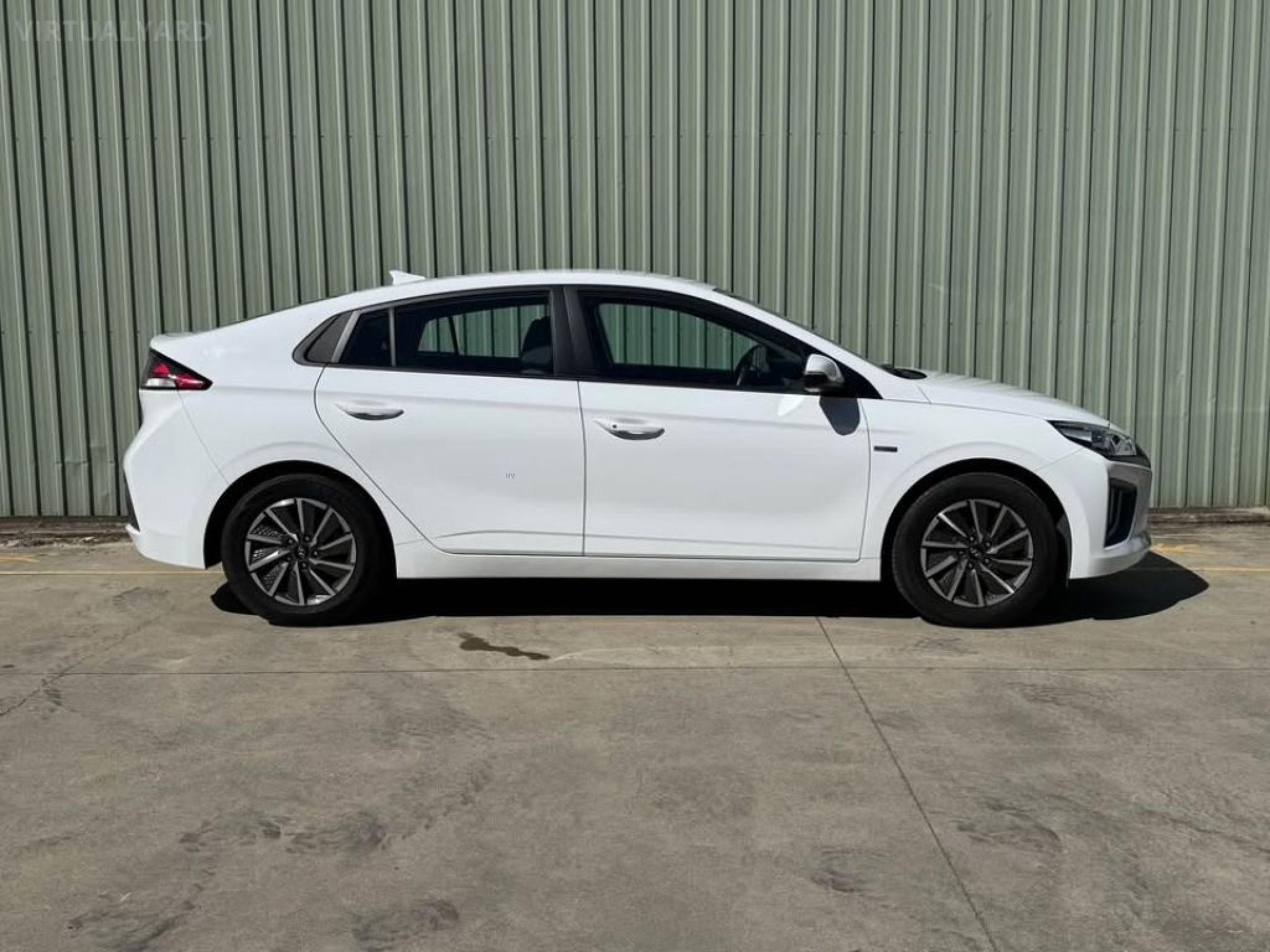 HYUNDAI IONIQ