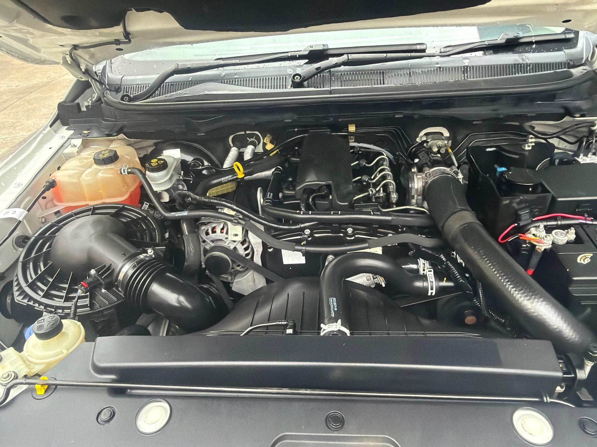 MAZDA BT-50 UR0YE1 XT CAB CHASSIS SINGLE CAB 2DR MAN 6SP 4X2 1303KG 2.2DT image 9
