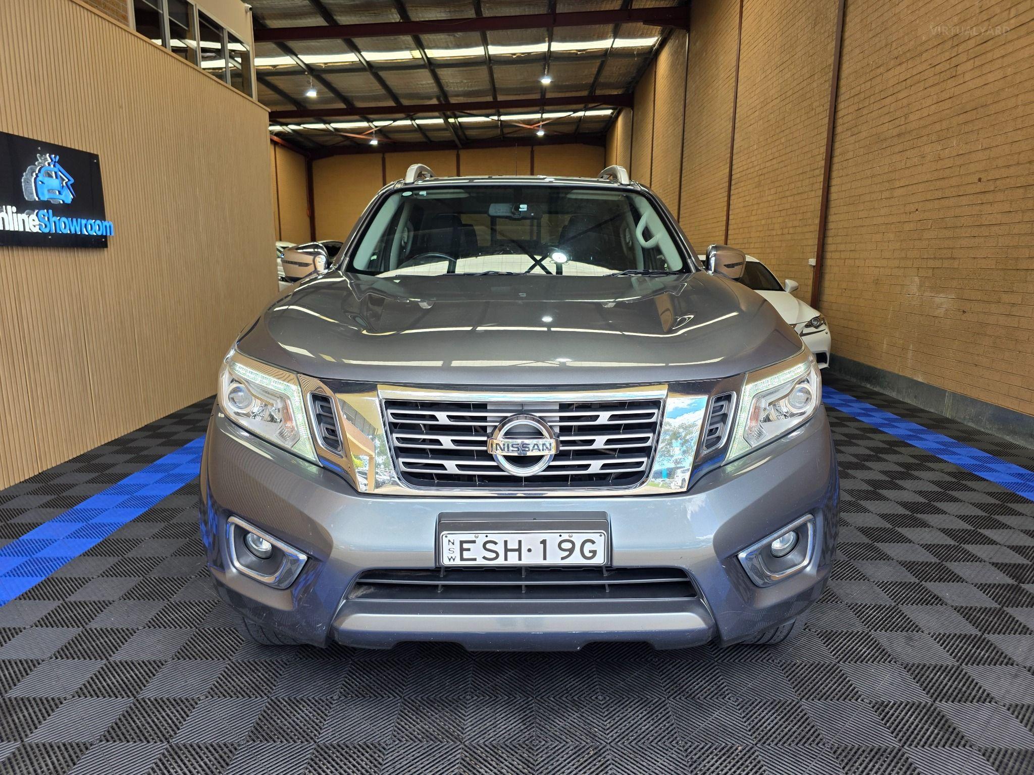 NISSAN NAVARA