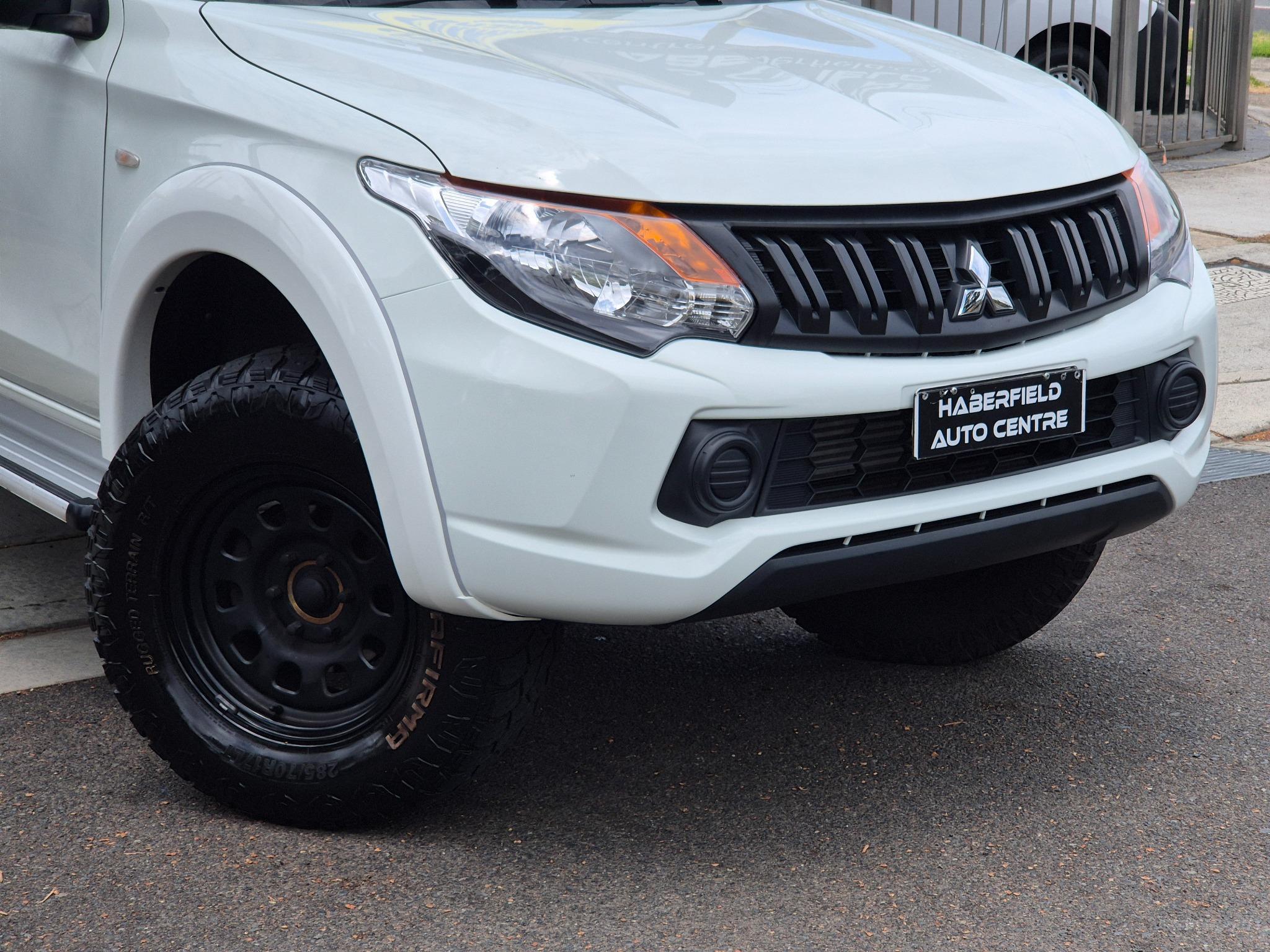 Mitsubishi Triton