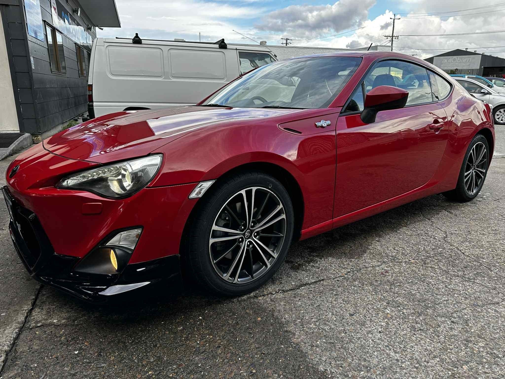 TOYOTA 86