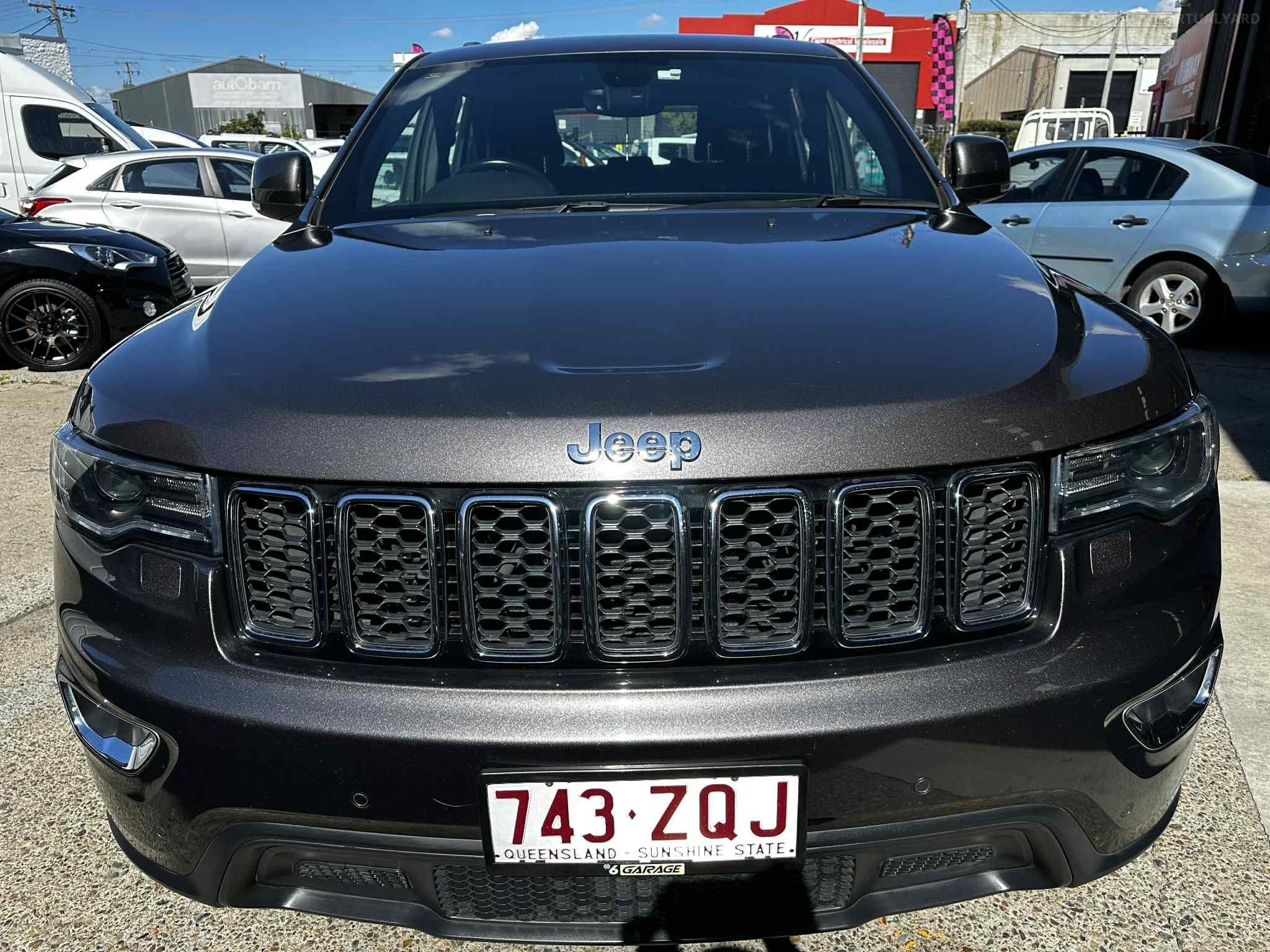 JEEP GRAND CHEROKEE