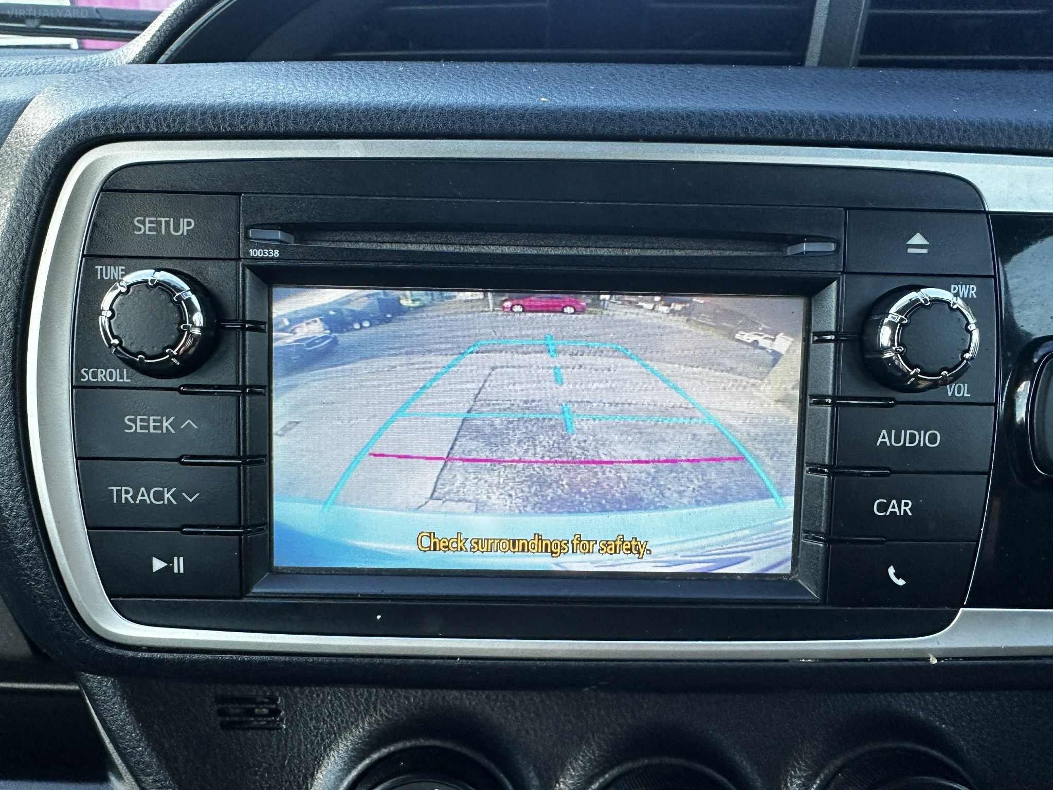 TOYOTA YARIS