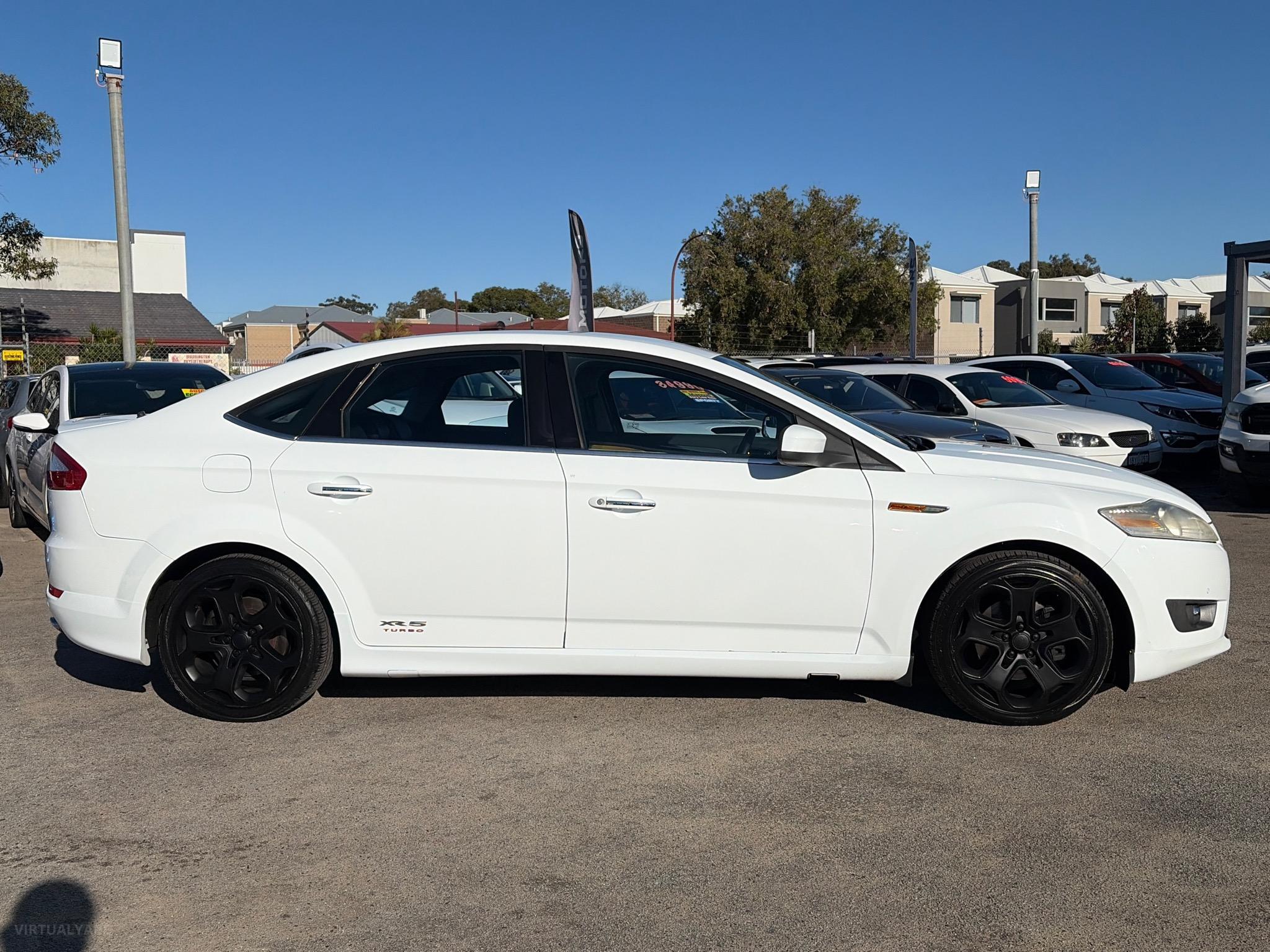 FORD MONDEO