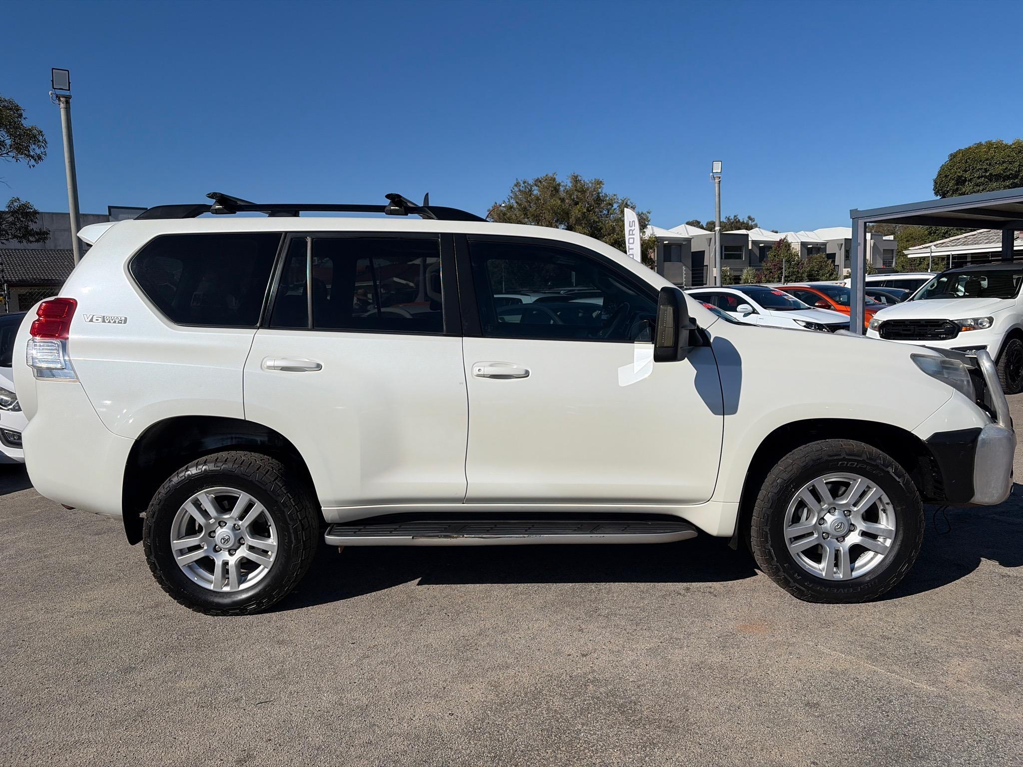 TOYOTA LANDCRUISER