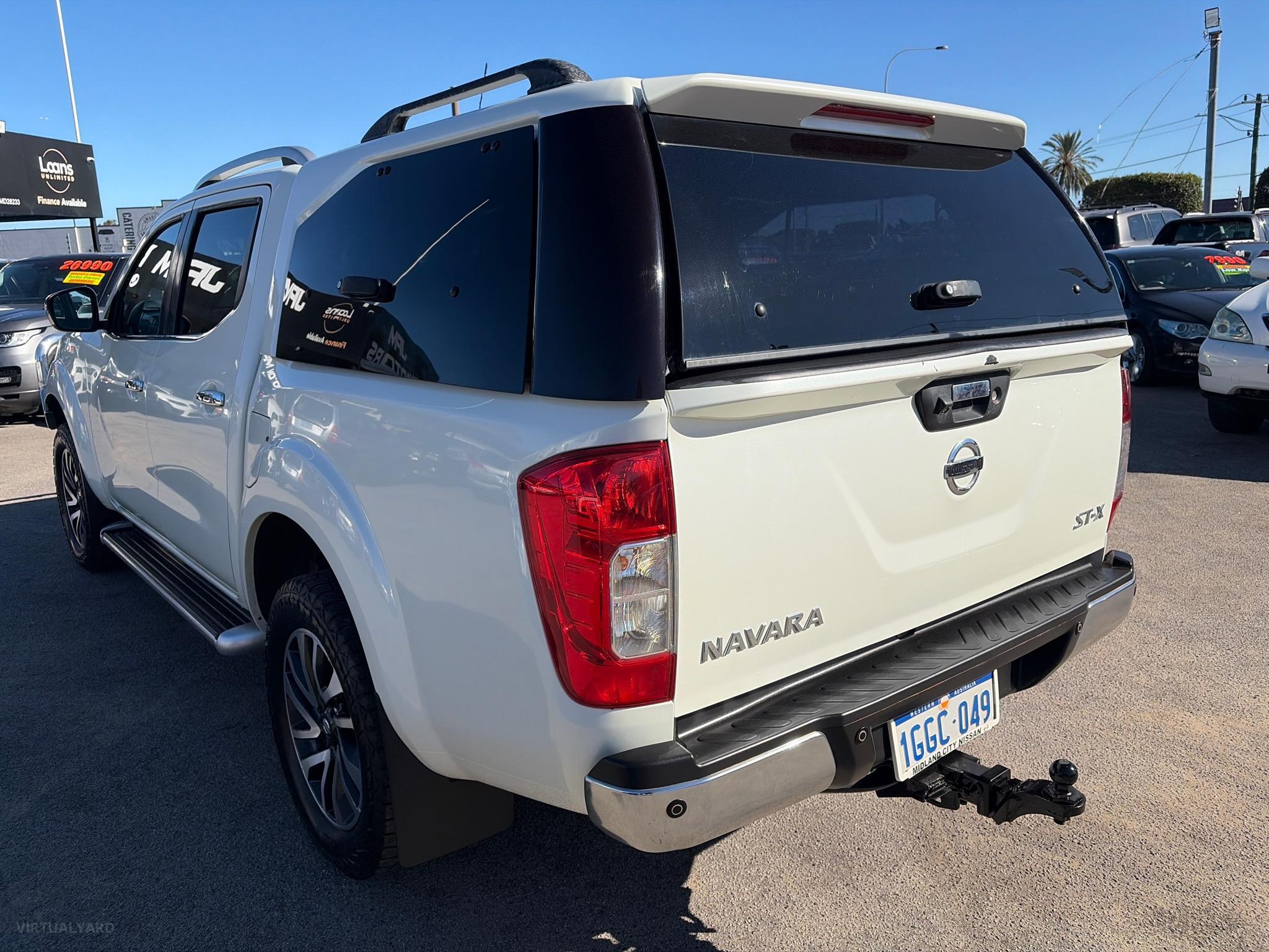NISSAN NAVARA