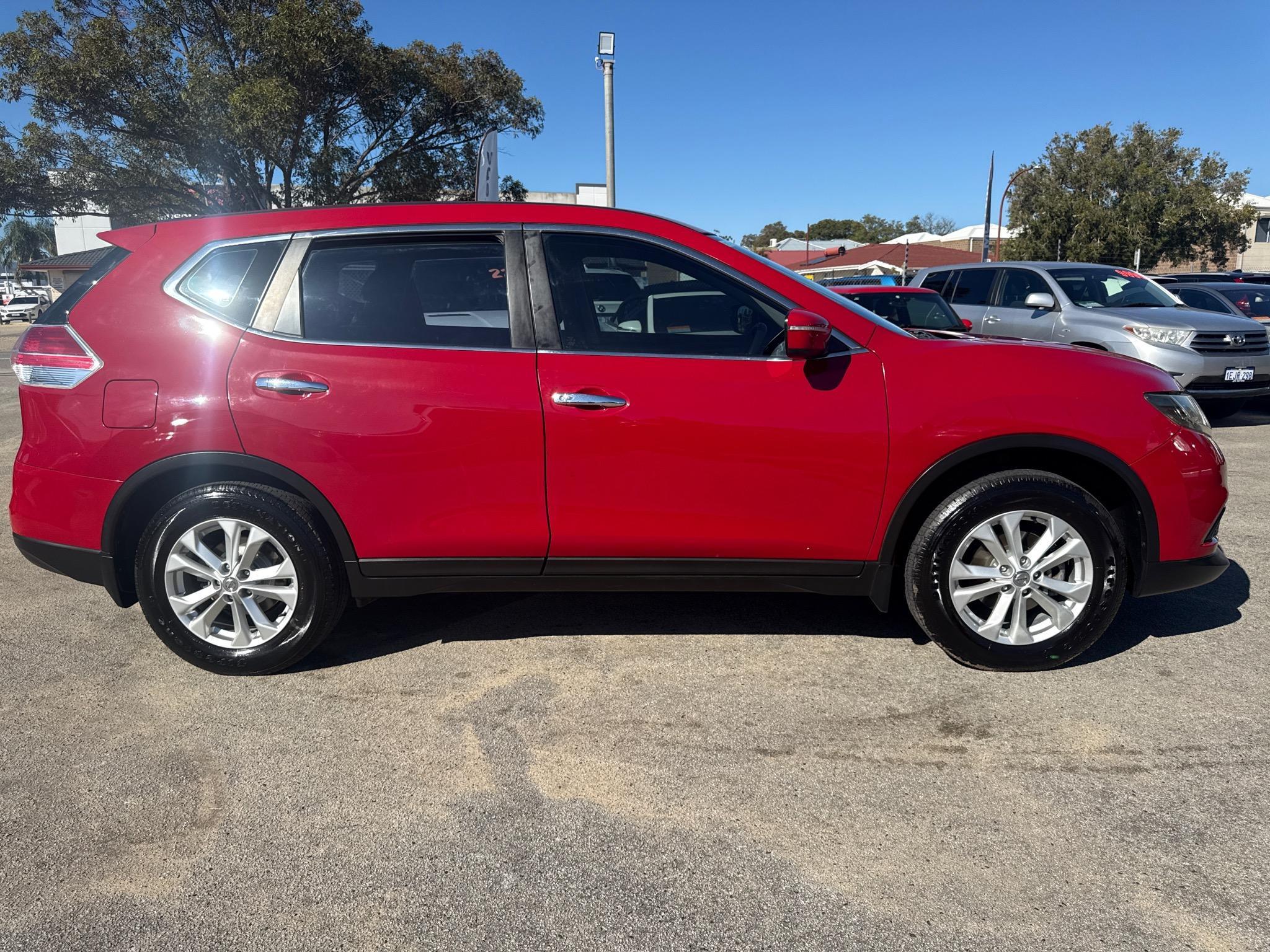 NISSAN X-TRAIL