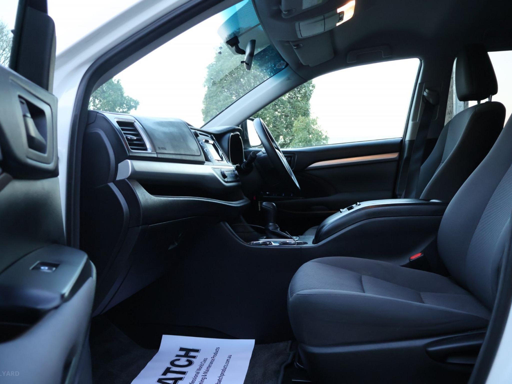 TOYOTA KLUGER