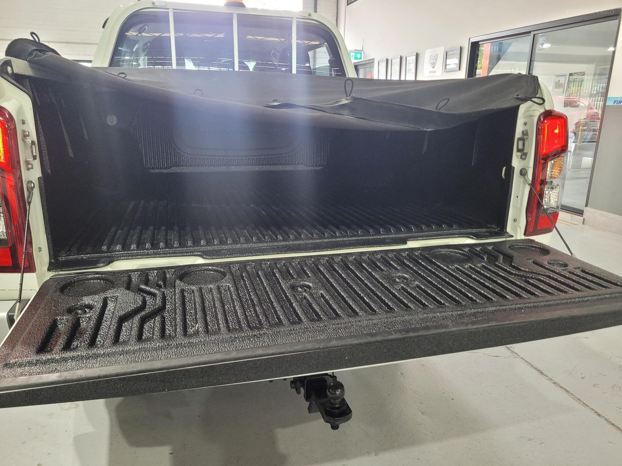 MITSUBISHI TRITON 4x4