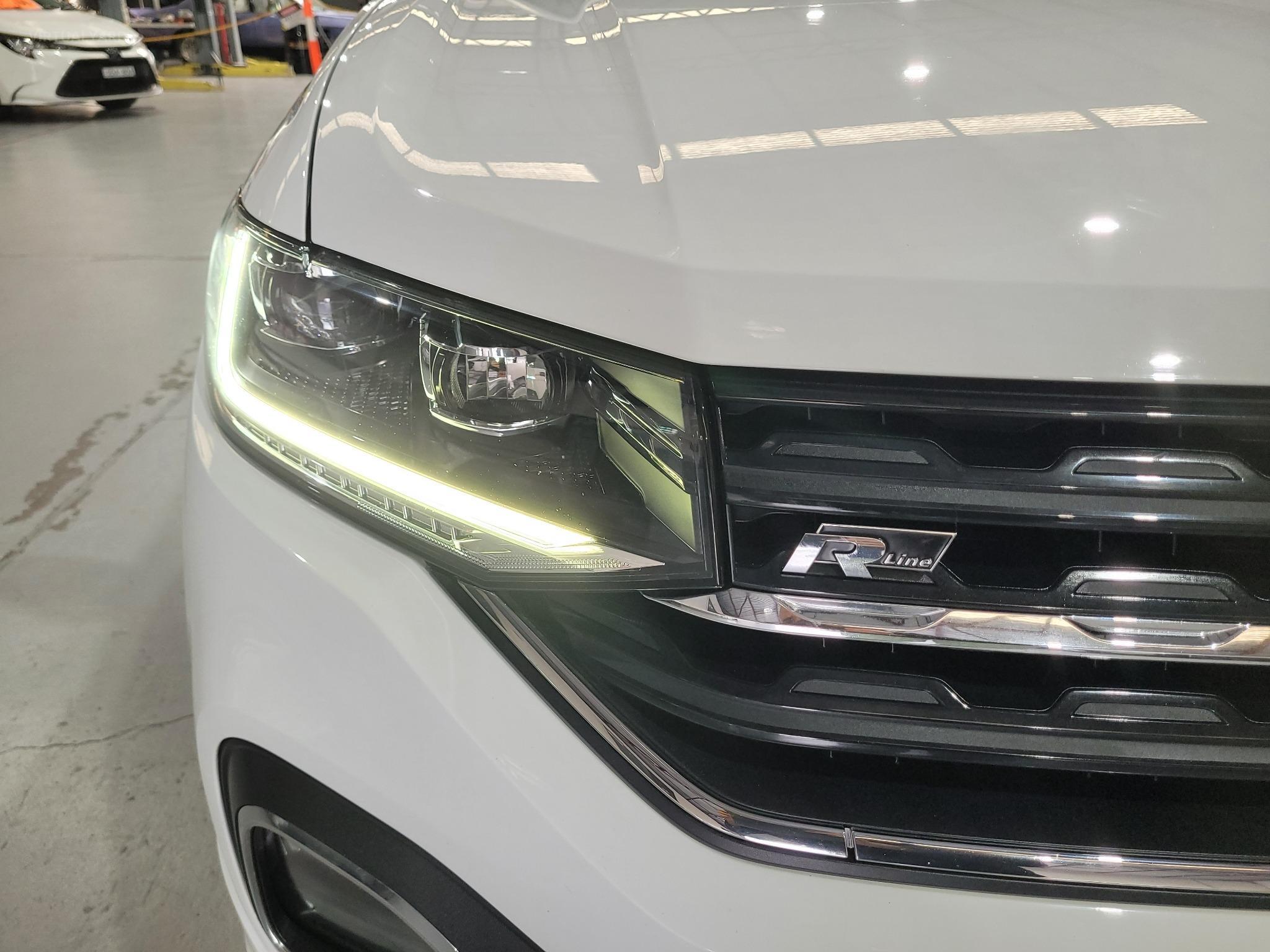 VOLKSWAGEN T-CROSS R LINE