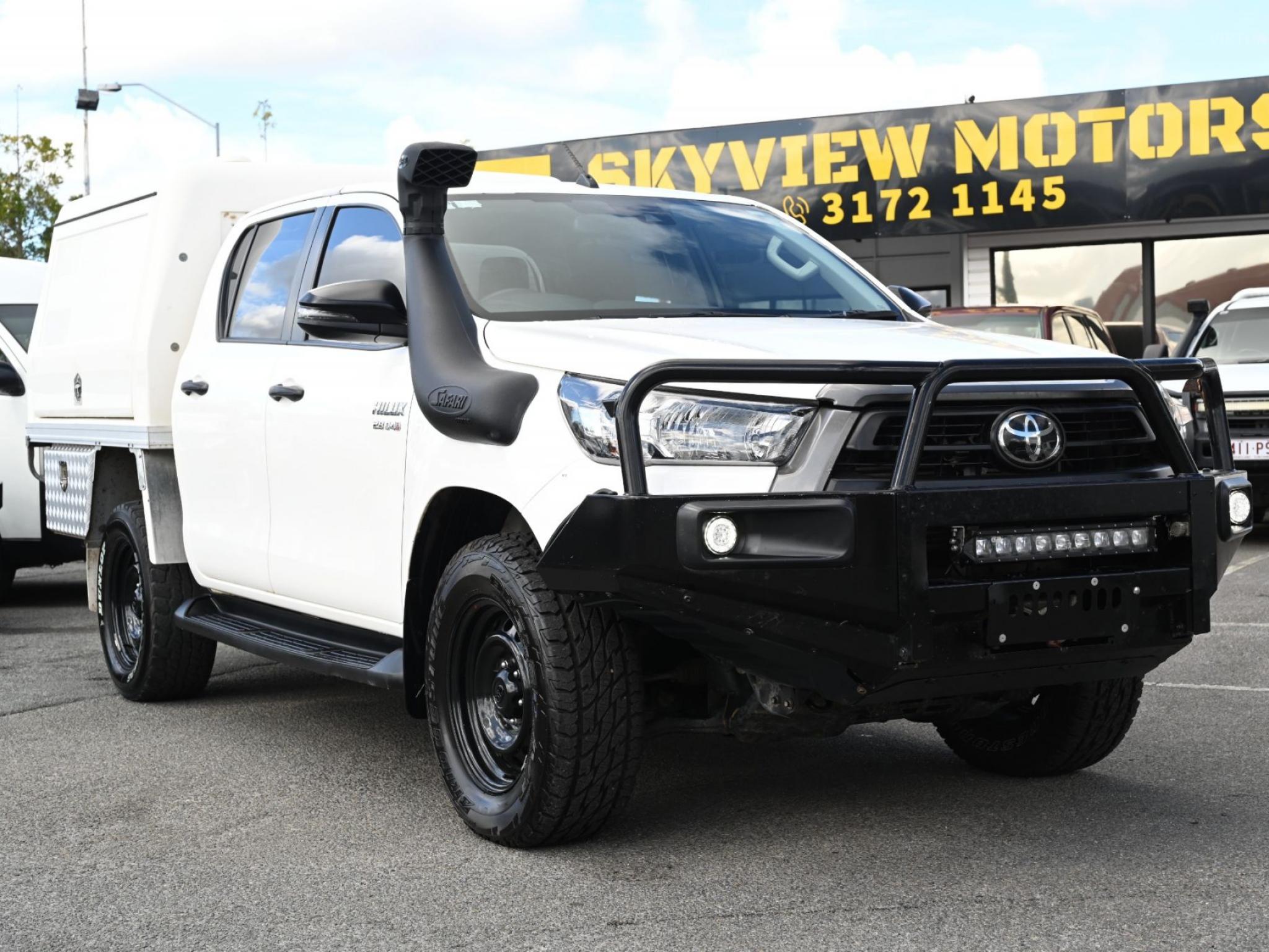 Toyota Hilux