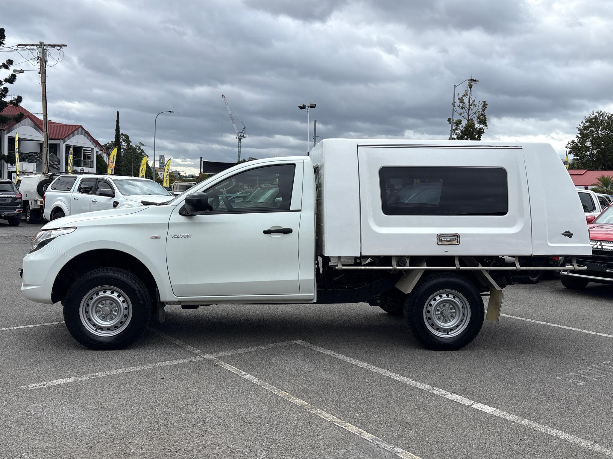 Mitsubishi Triton