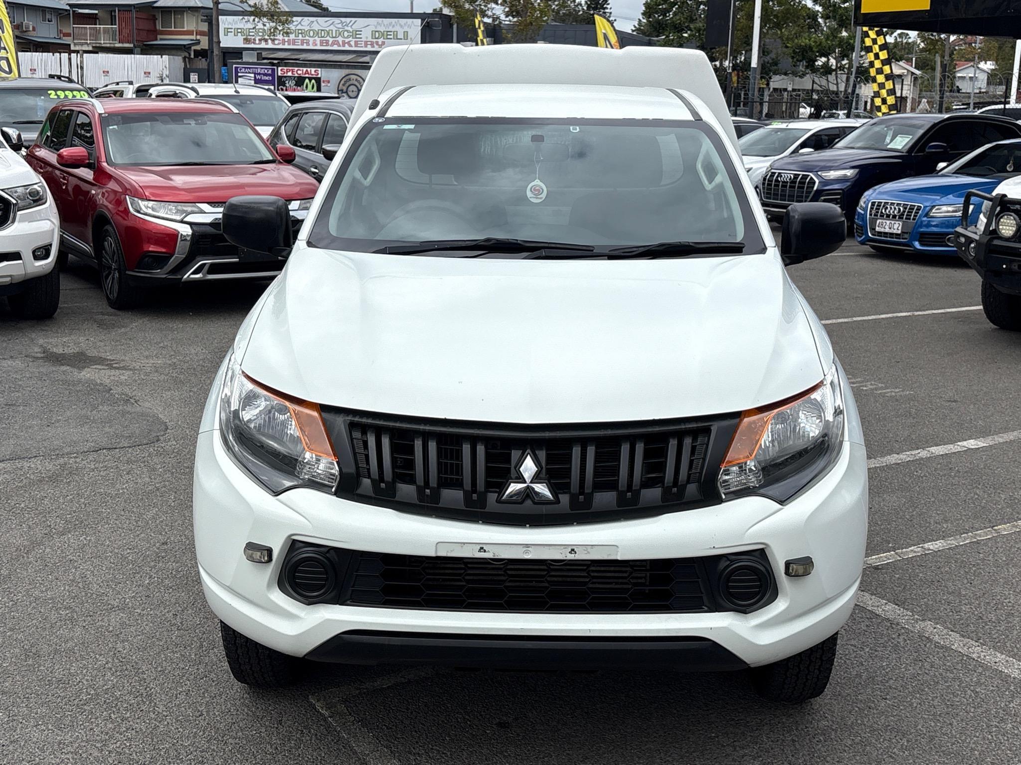 Mitsubishi Triton
