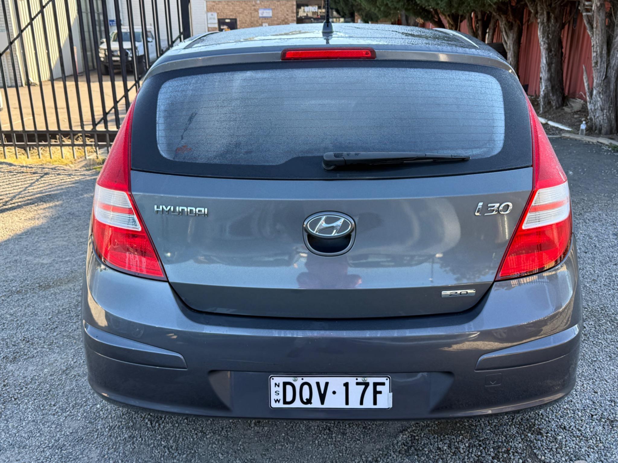 HYUNDAI i30