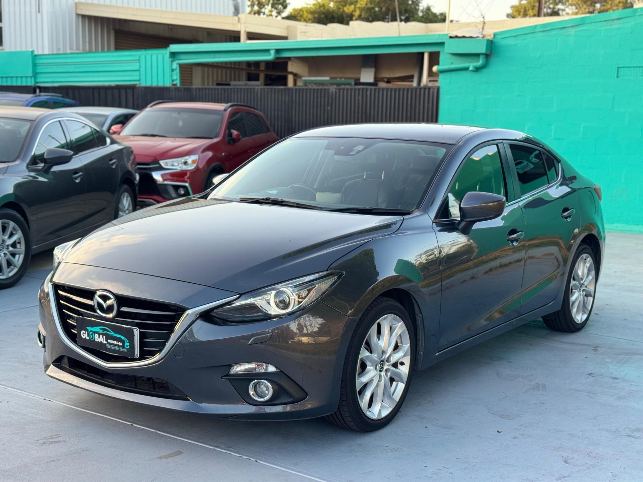 MAZDA MAZDA3