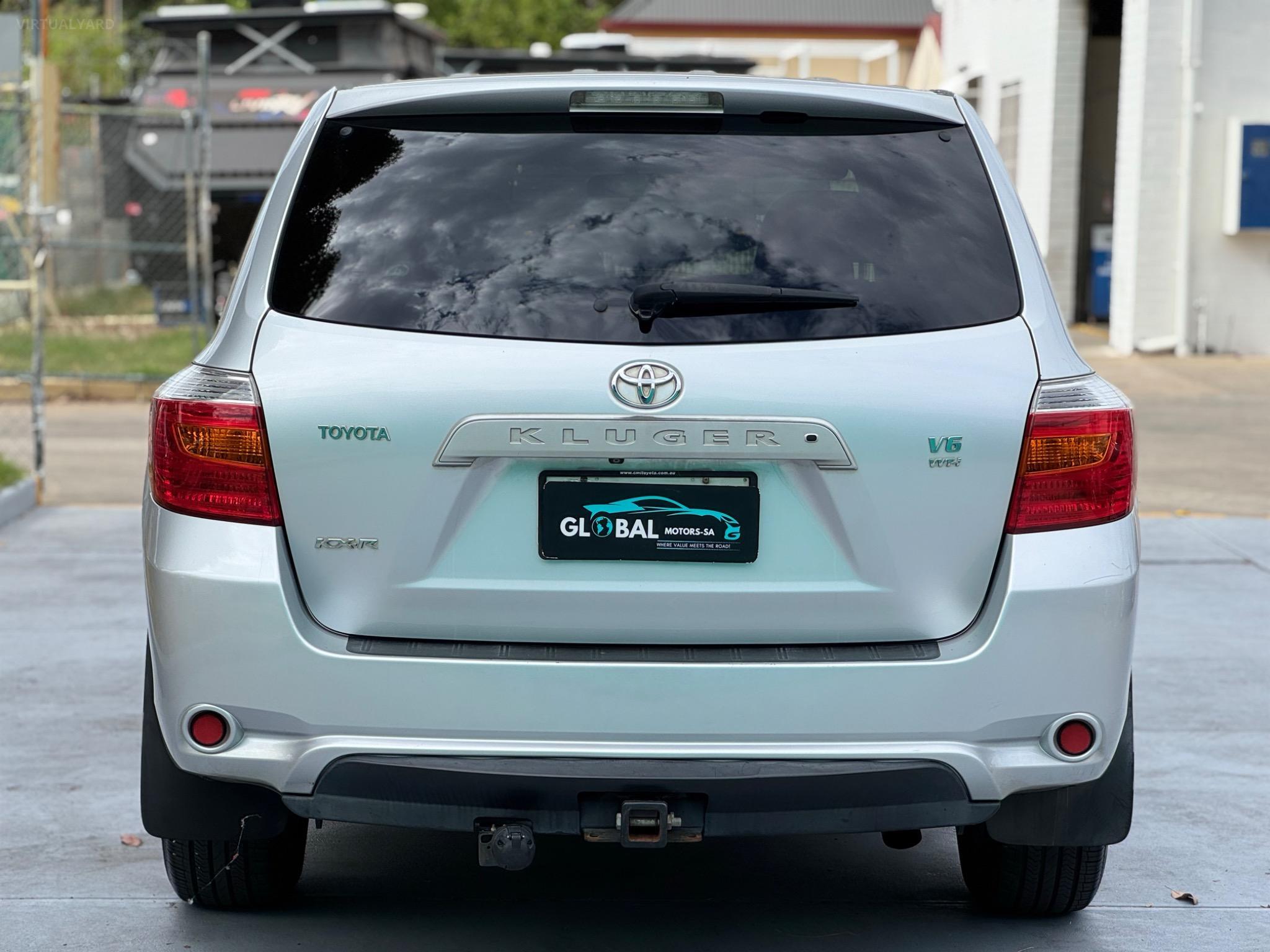 TOYOTA KLUGER