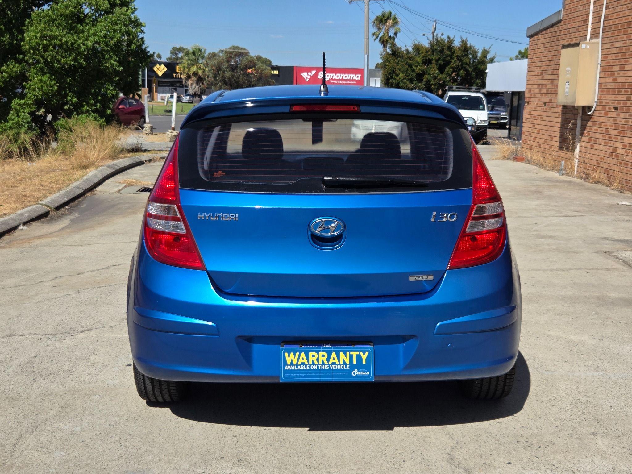 HYUNDAI i30