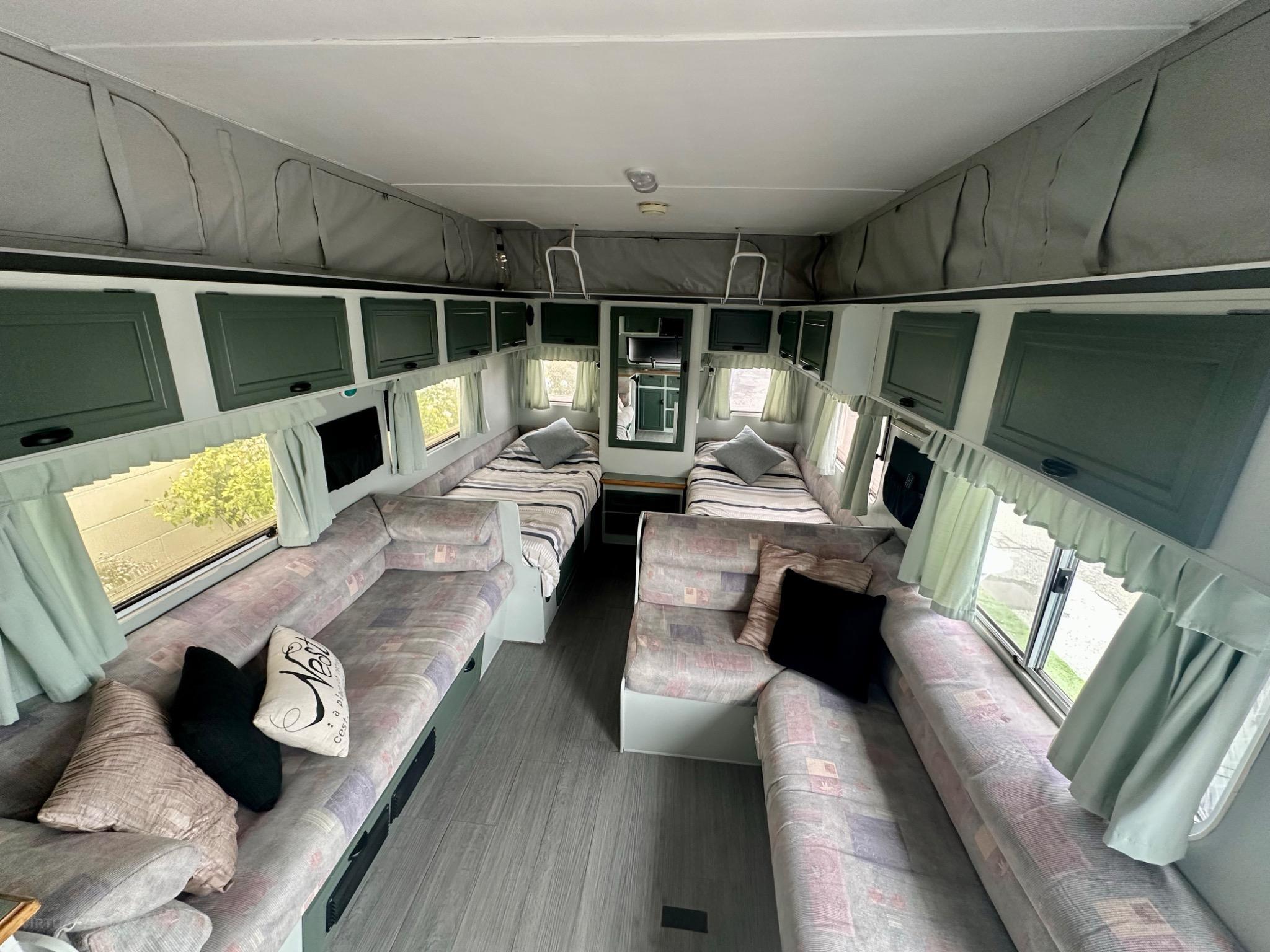 MILLARD CARAVAN