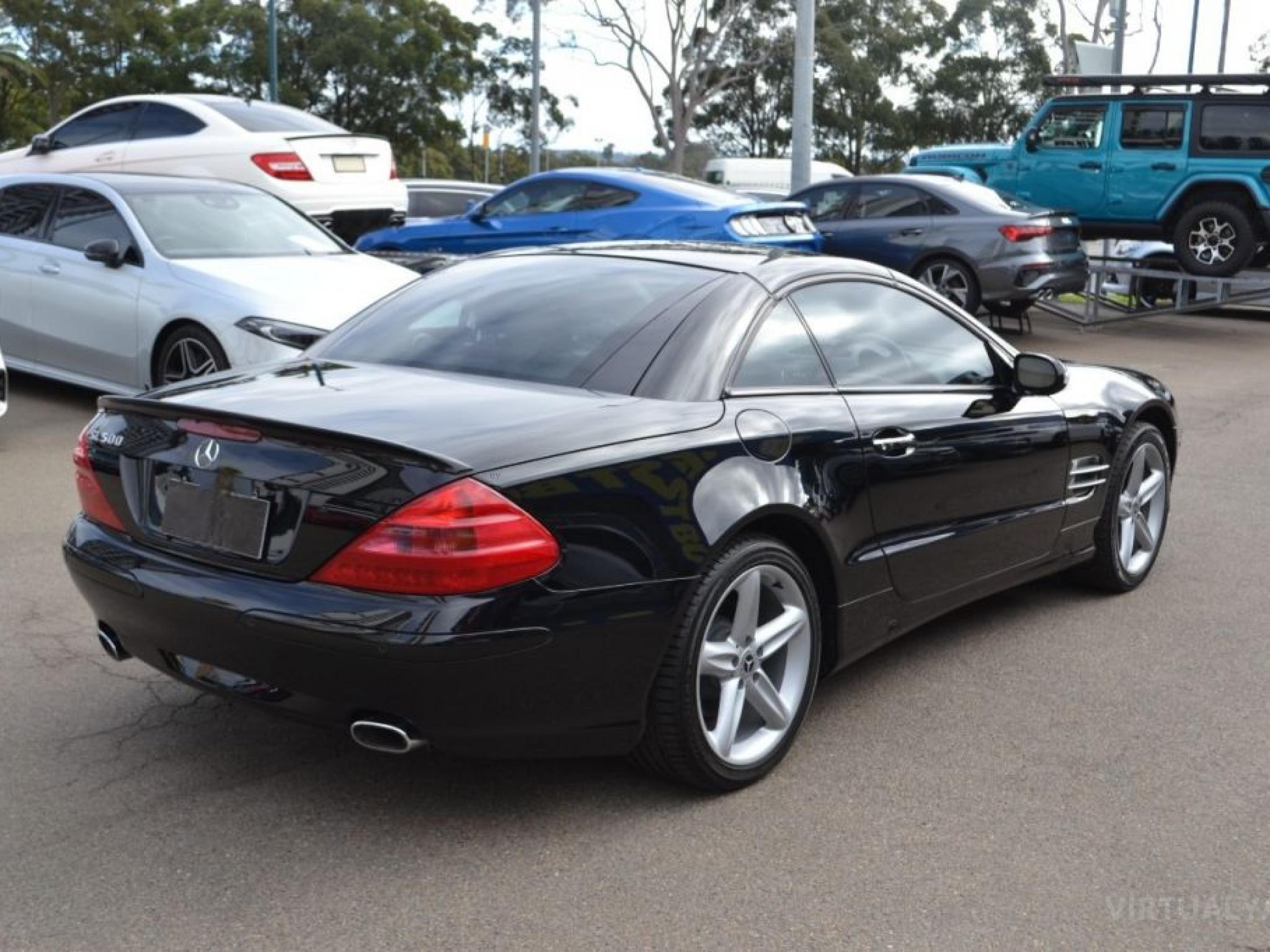 Mercedes-Benz SL-Class