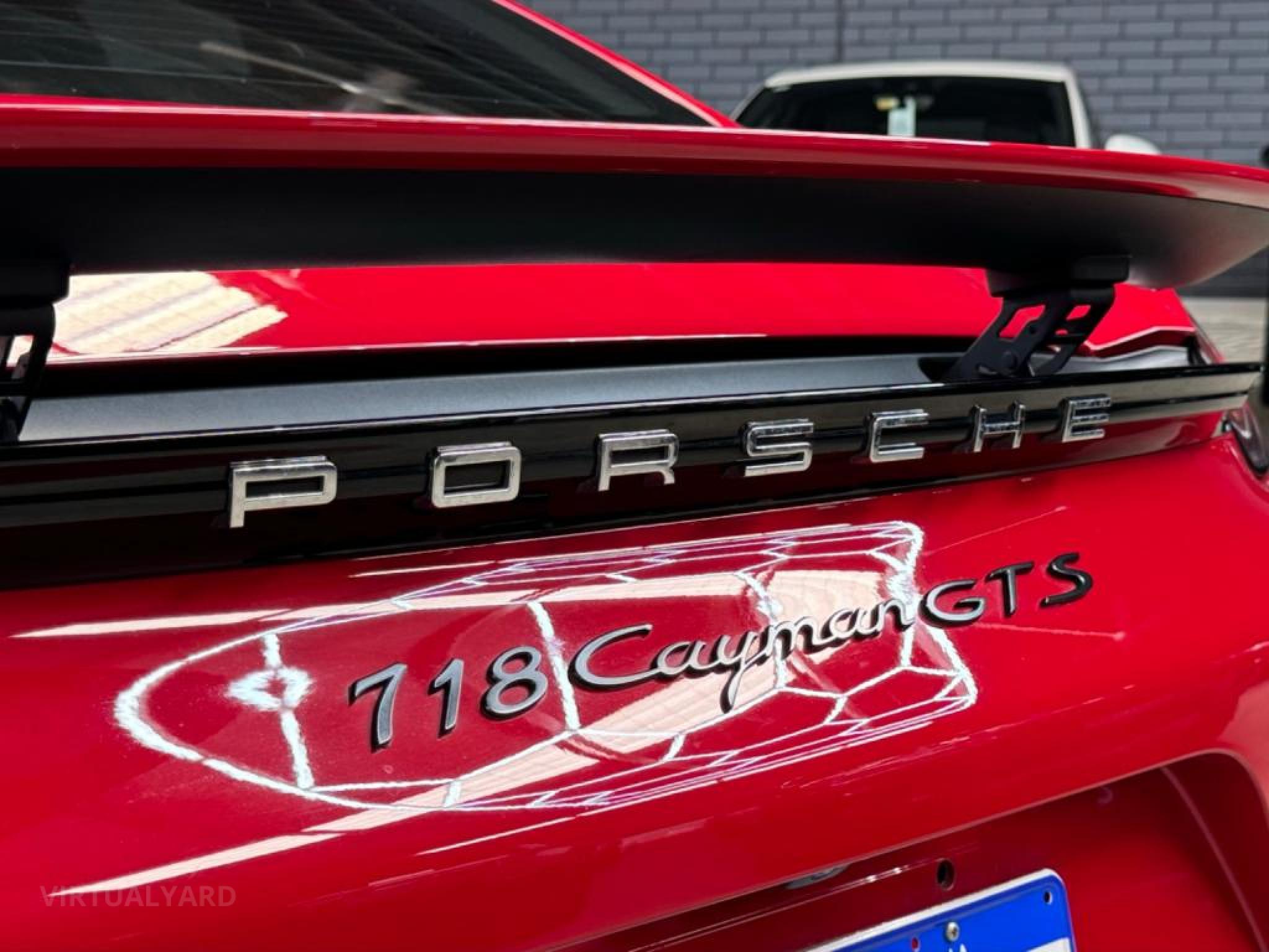 PORSCHE 718