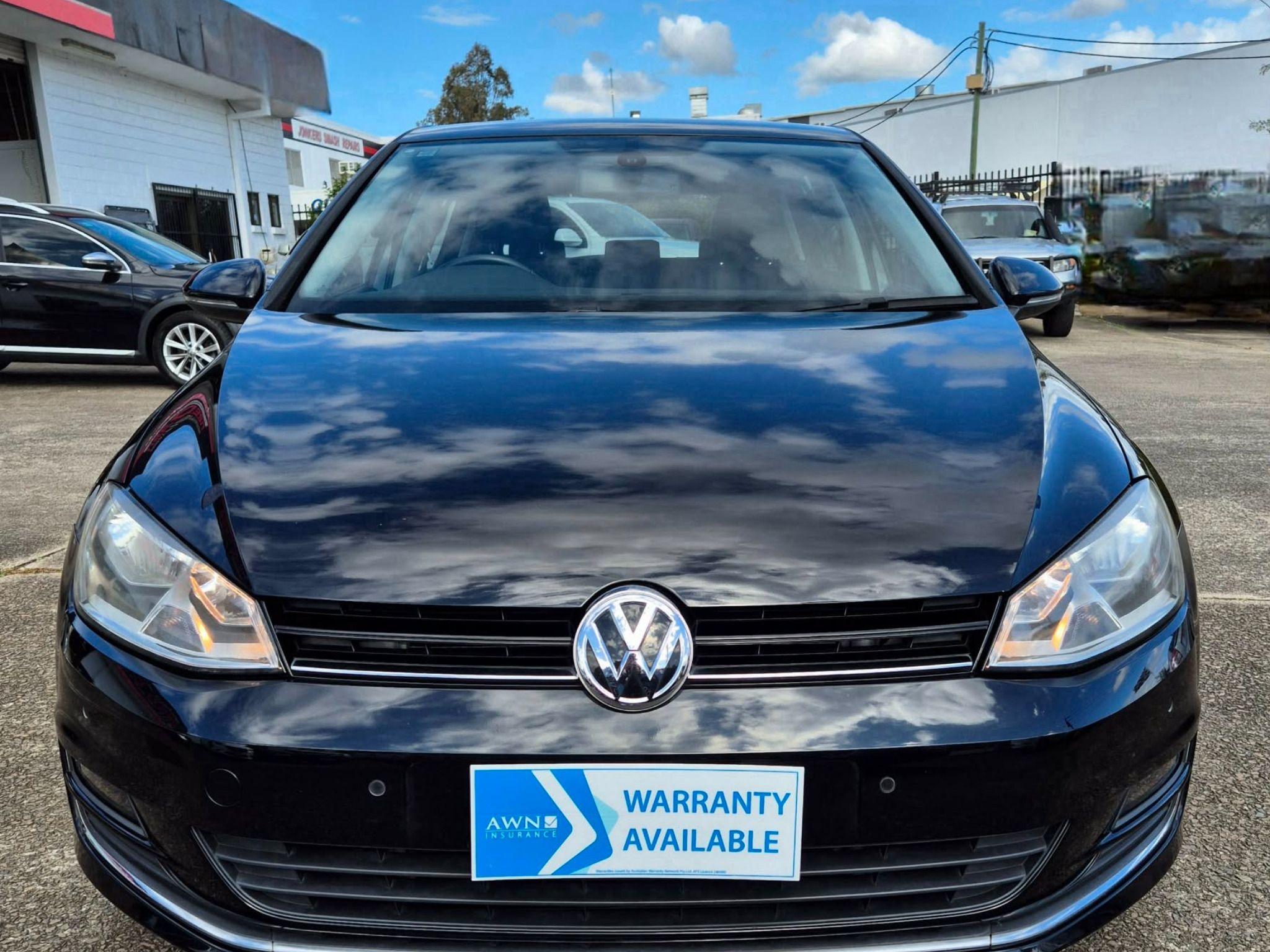 VOLKSWAGEN GOLF