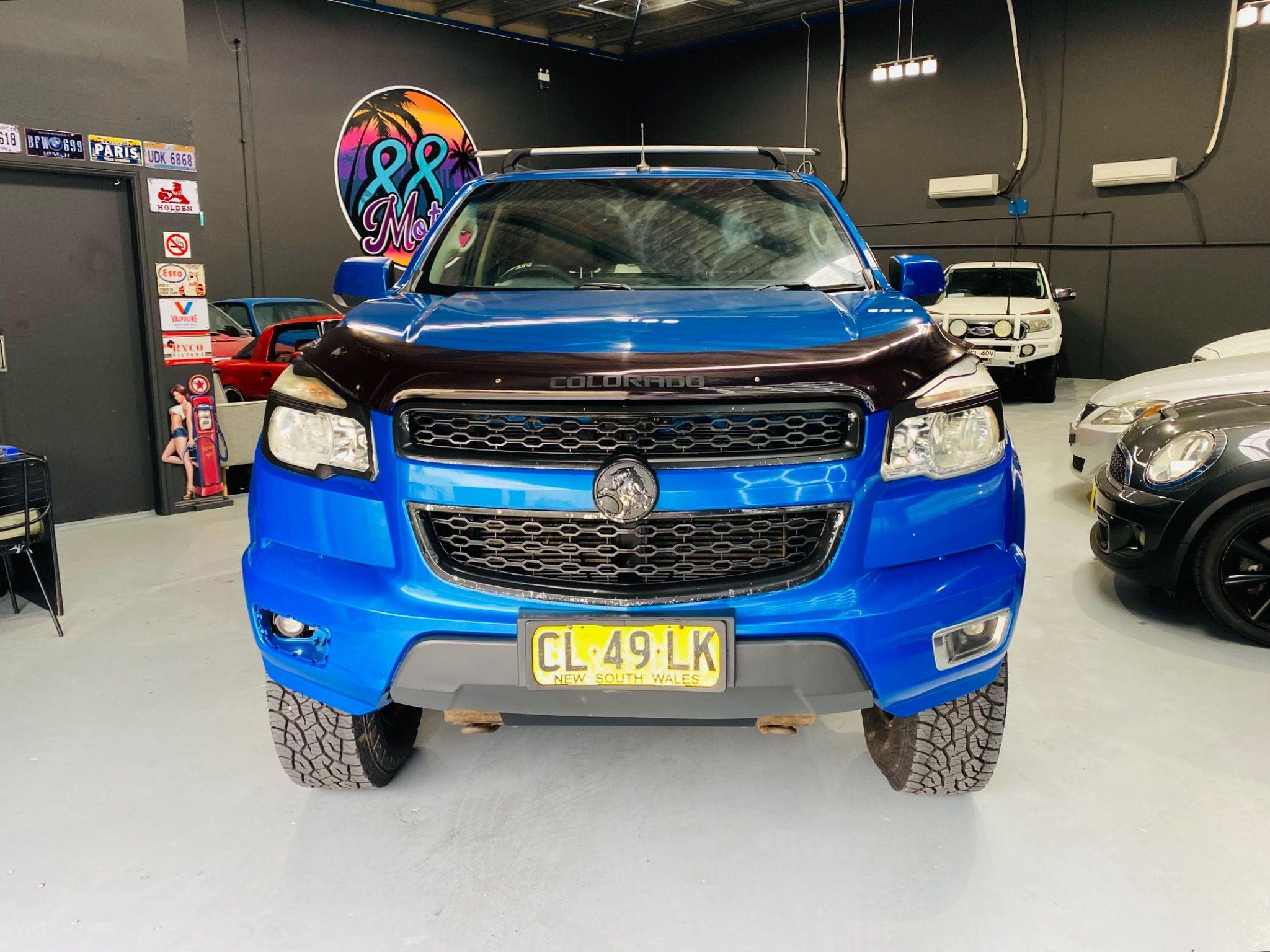 HOLDEN COLORADO