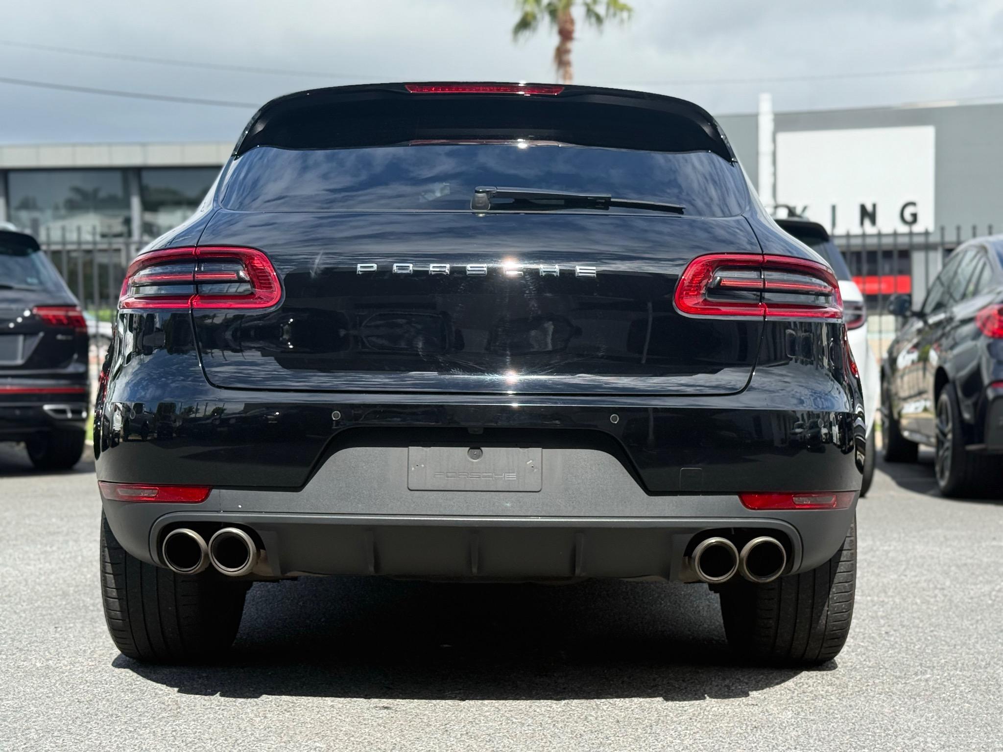 Porsche Macan
