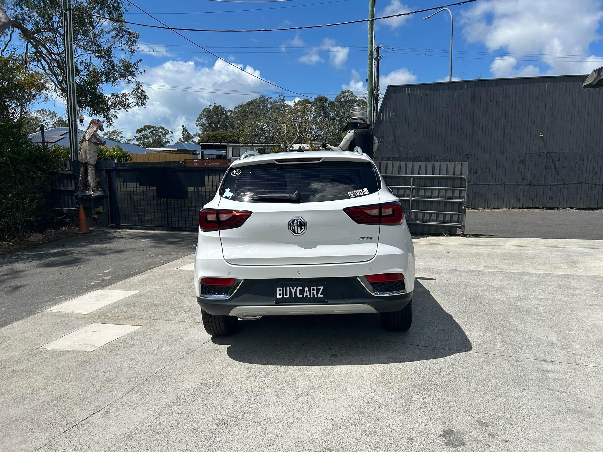 MG ZS
