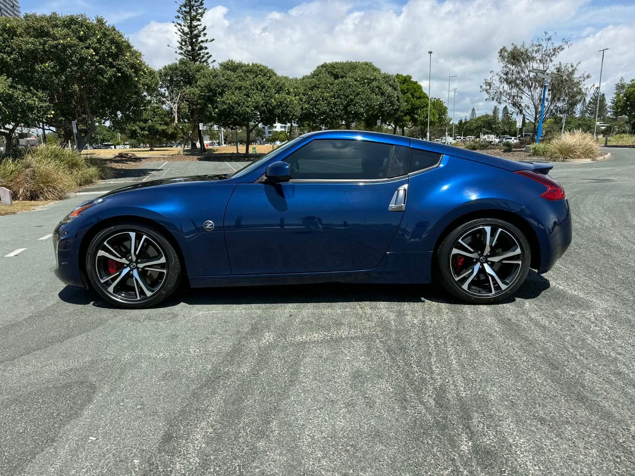 NISSAN 370Z