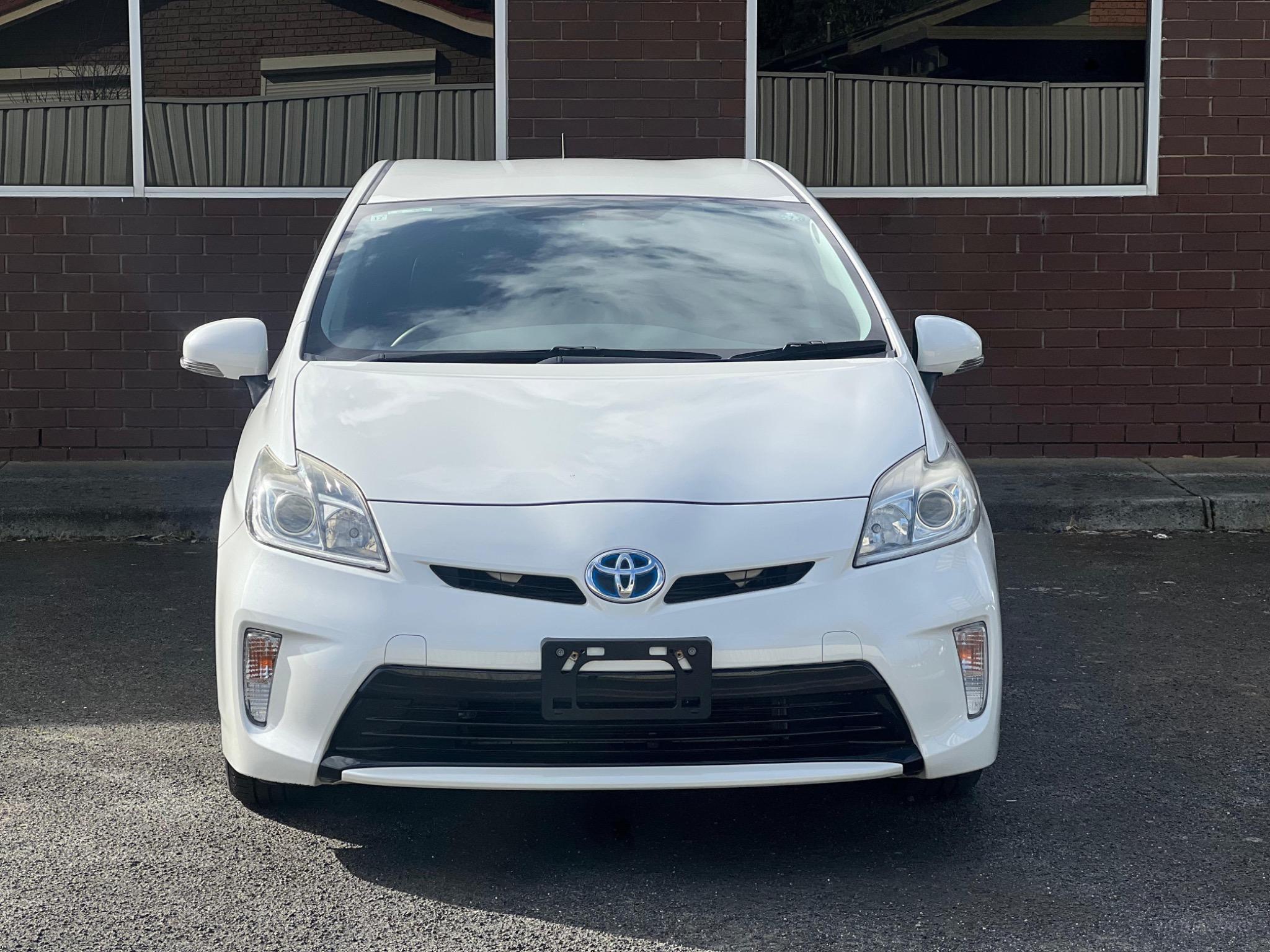 TOYOTA PRIUS HYBRID